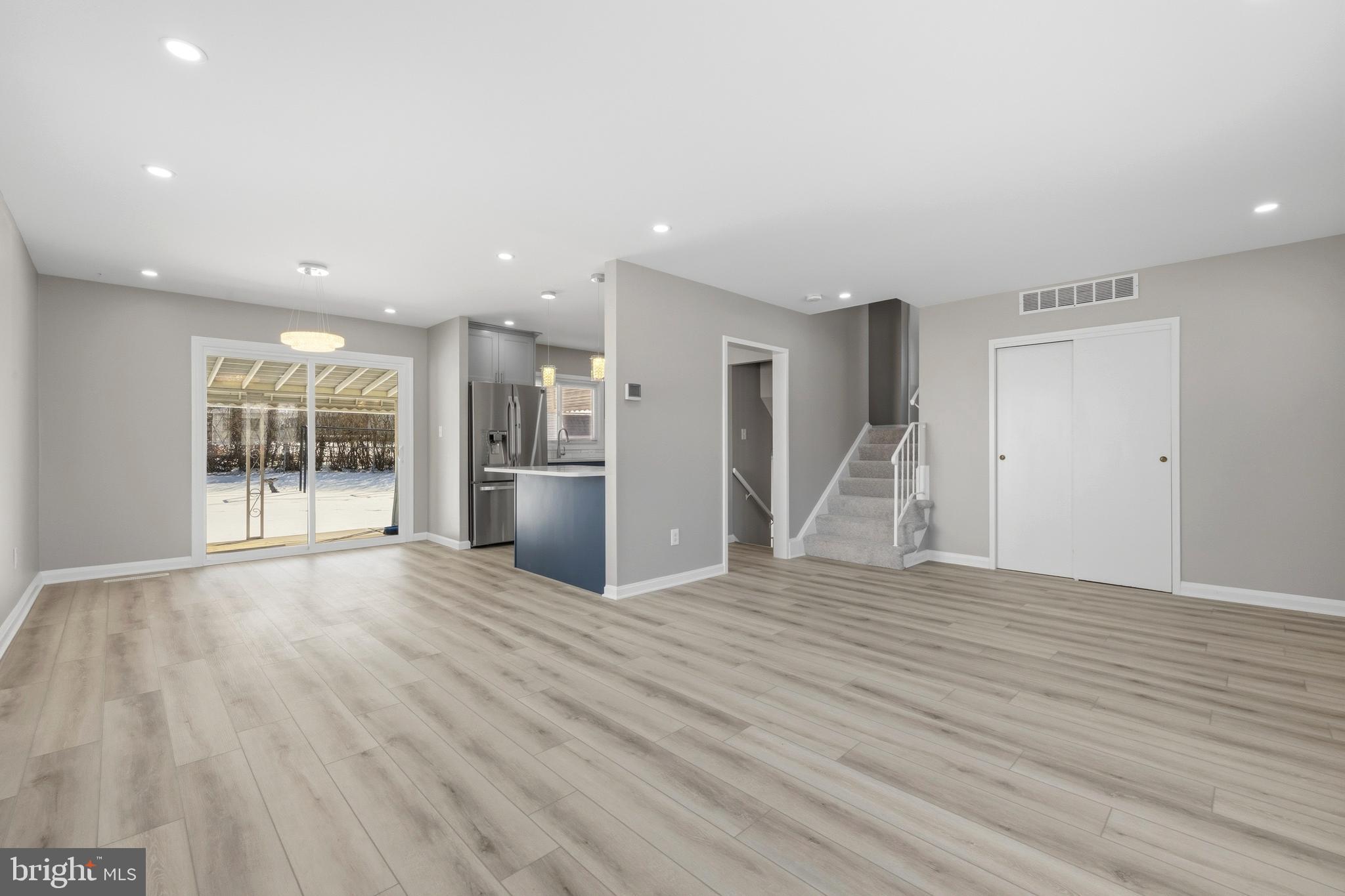 WESTVIEW PARK - Residential