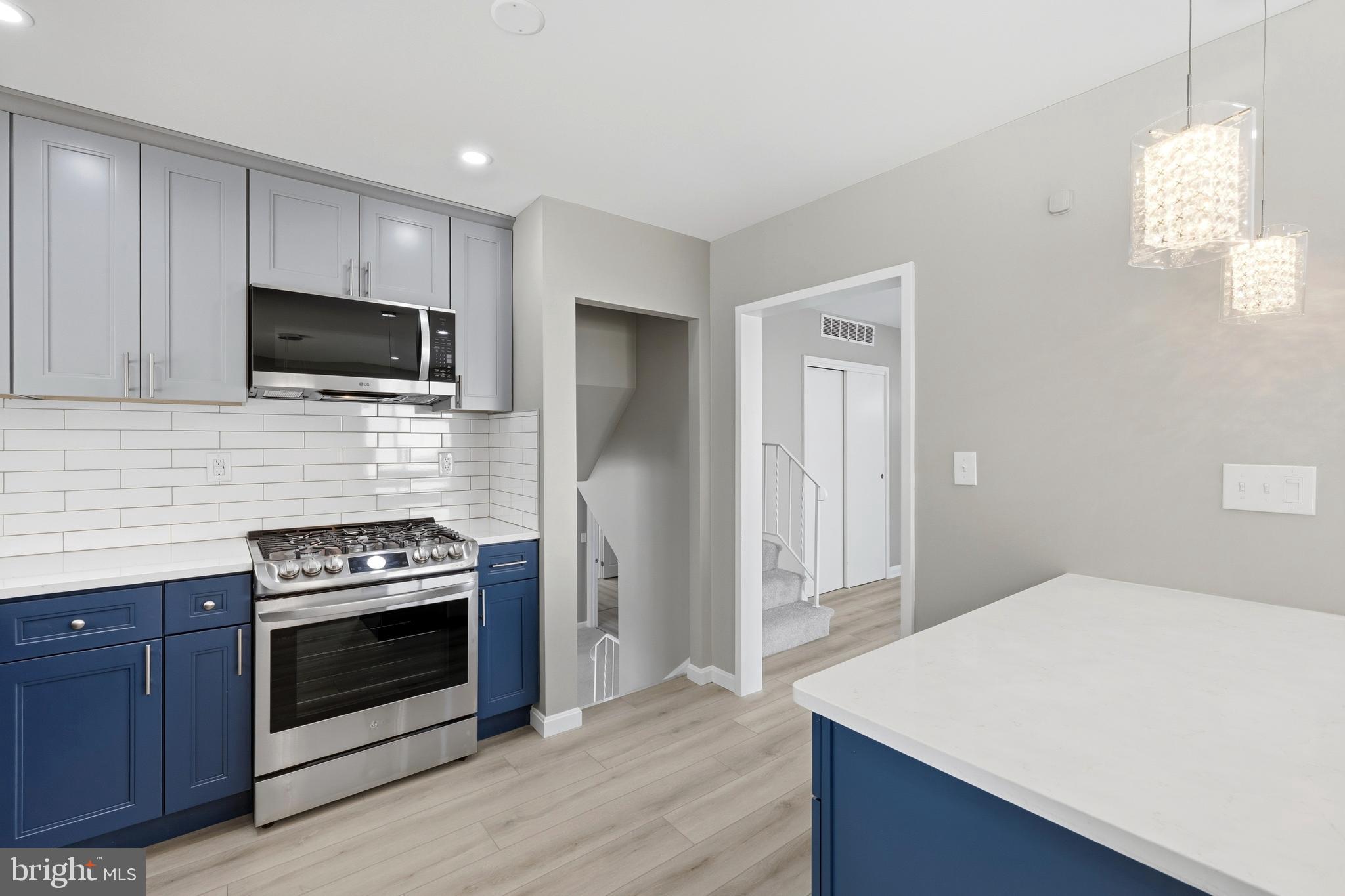 WESTVIEW PARK - Residential