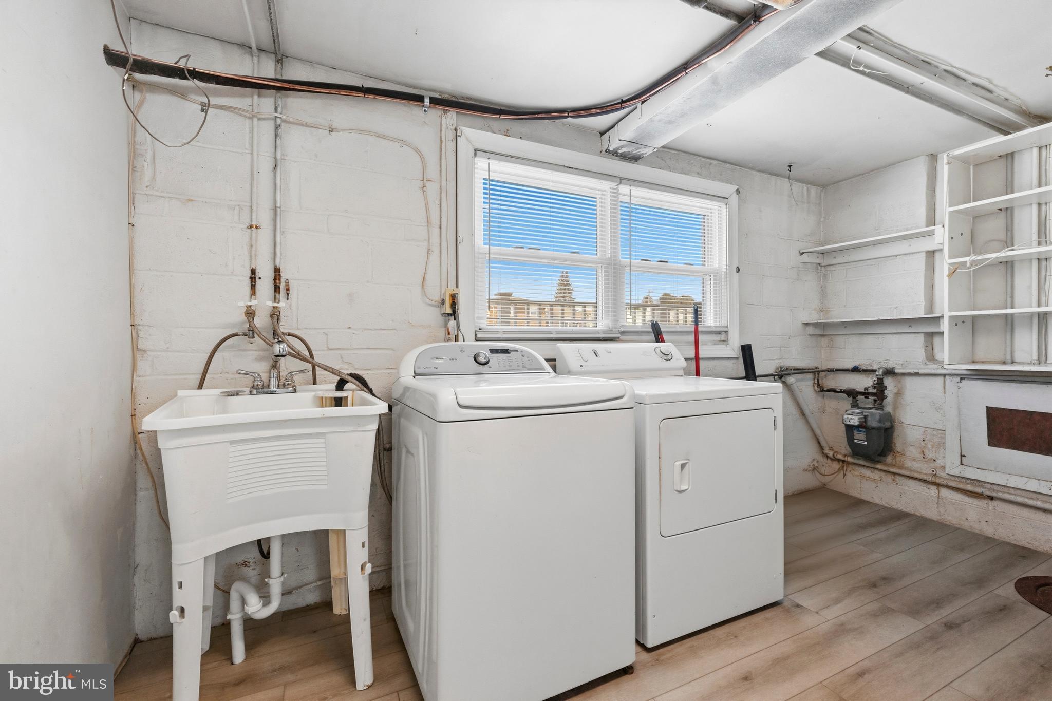 WESTVIEW PARK - Residential