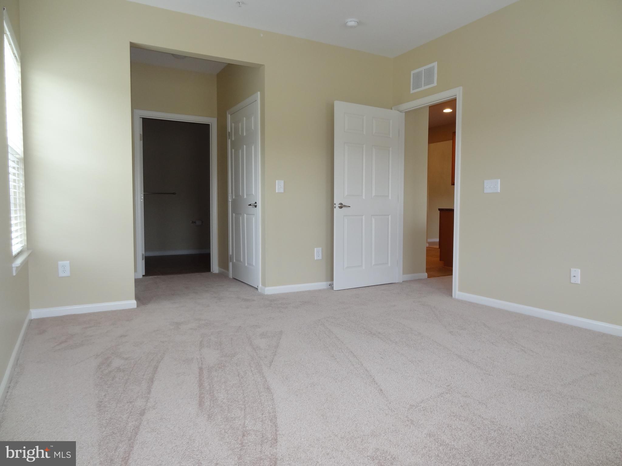 STONEY RUN - Residential Lease