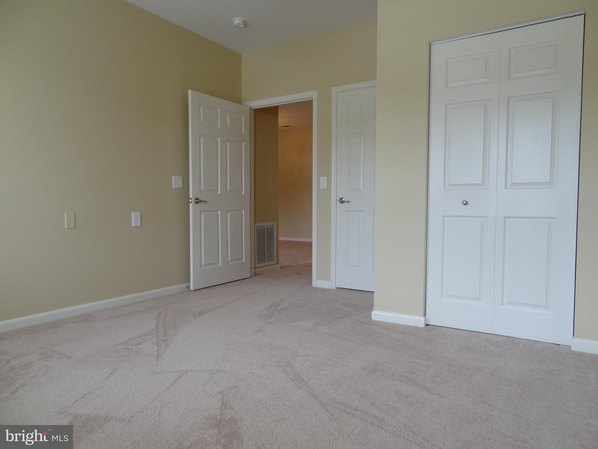 STONEY RUN - Residential Lease