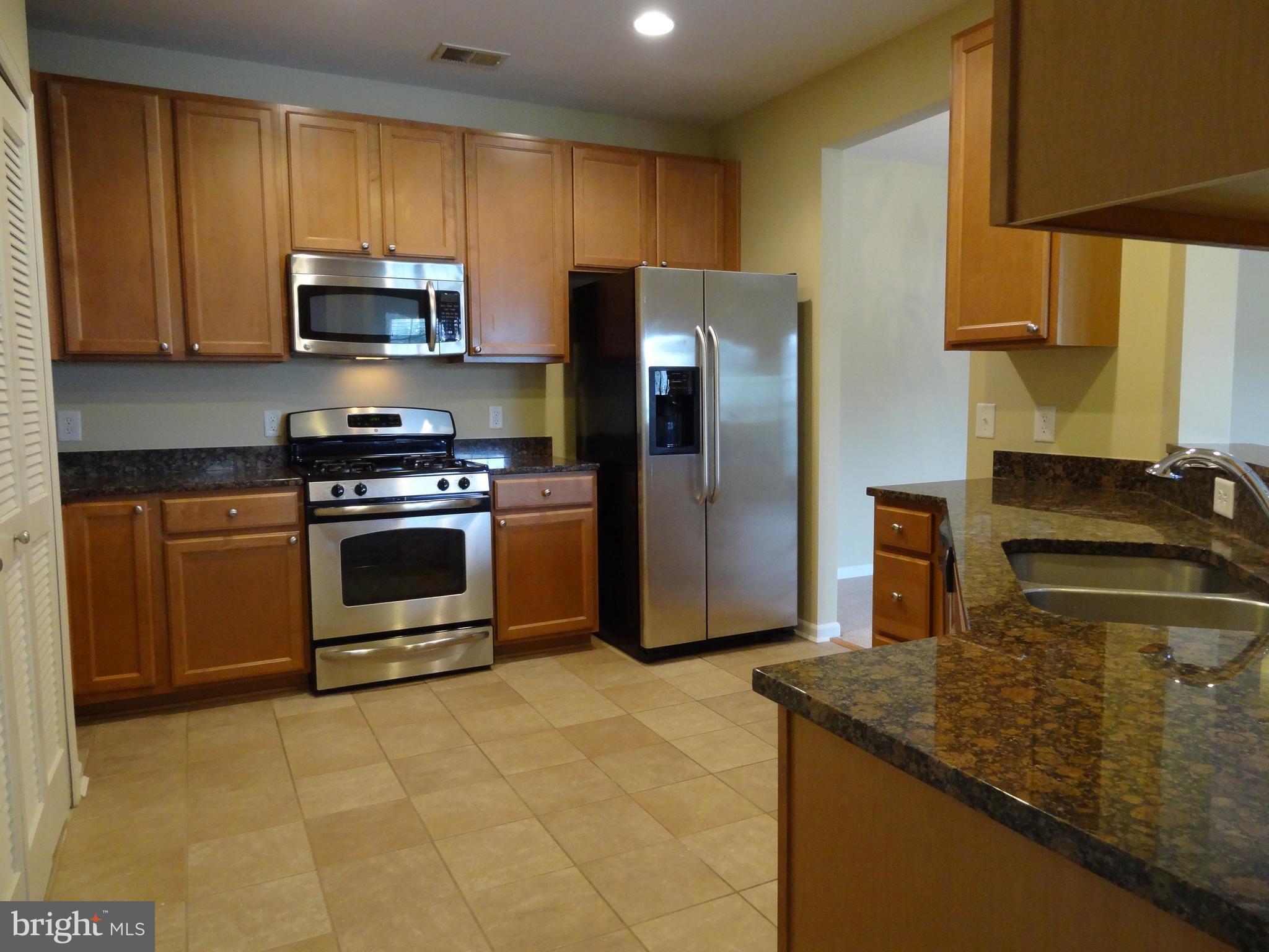 STONEY RUN - Residential Lease