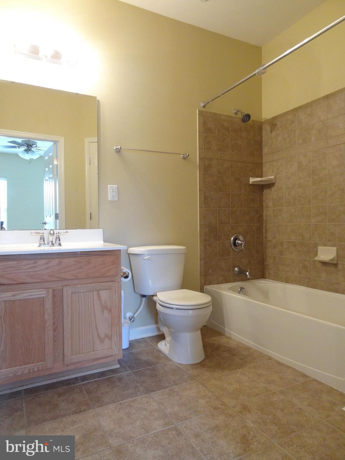 STONEY RUN - Residential Lease