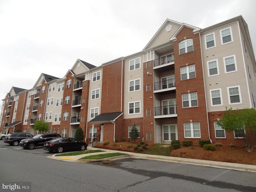 Enjoy low maintenance condo living! 3rd floor unit in SECURE elevator building. 1400 sq ft of OPEN living space. Private balcony & tons of natural light. 2 MST suites w/ private baths. Primary bedroom features walk-in closet & double vanity. Spacious kitchen w/ SS appliances & granite countertops. Walk to Arundel Mills shopping, dining & more! Close to NSA/Ft Meade, BWI & all major highways.