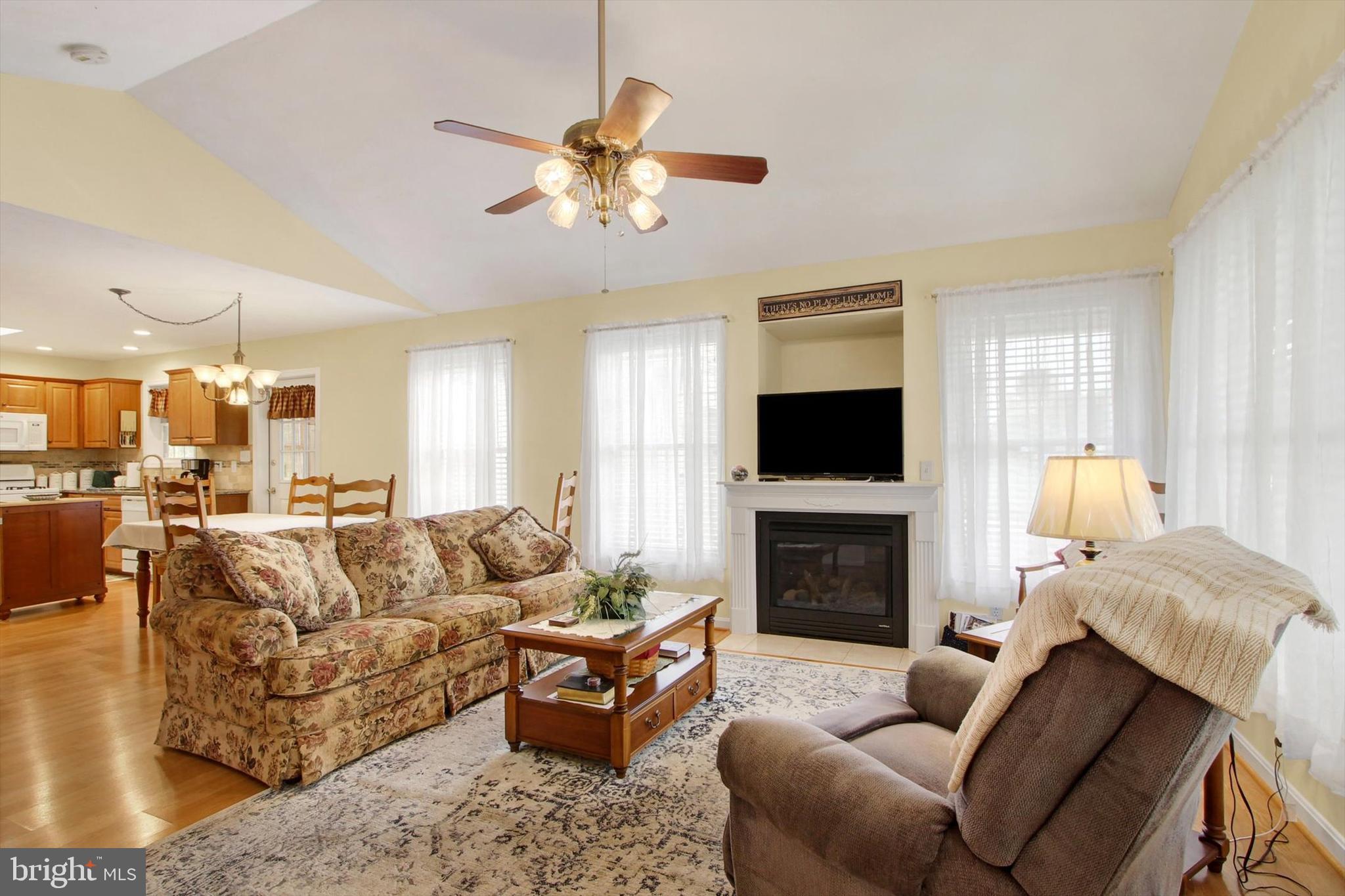 975 HOFFMAN HOME ROAD