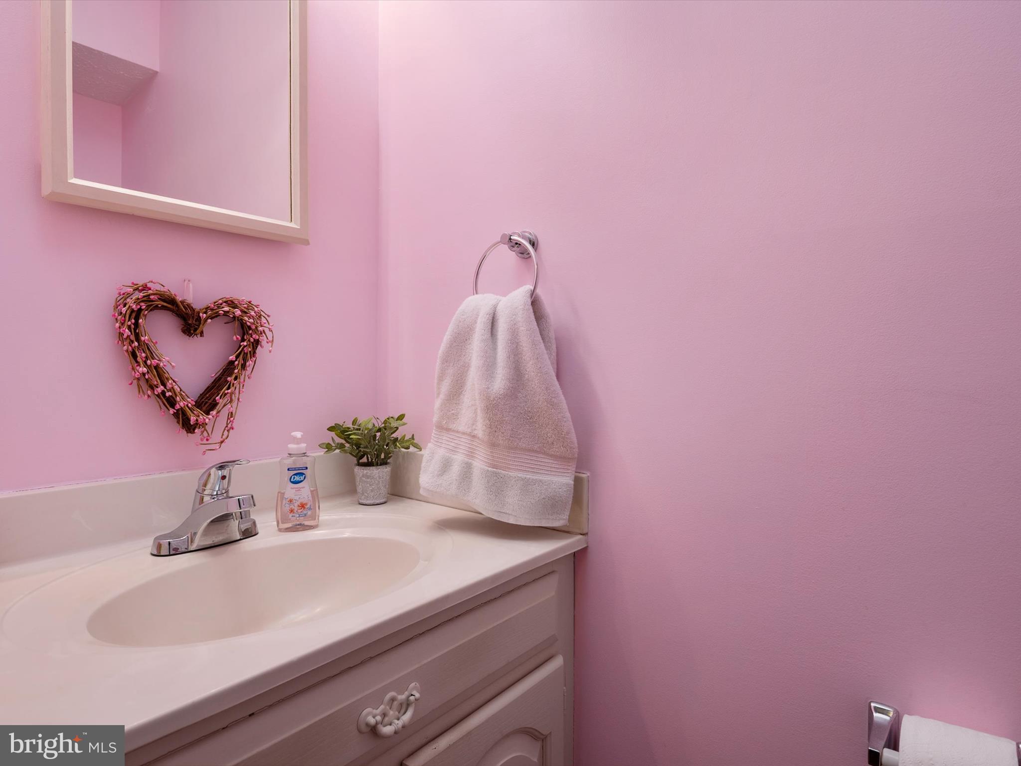 BAY COUNTRY - Residential