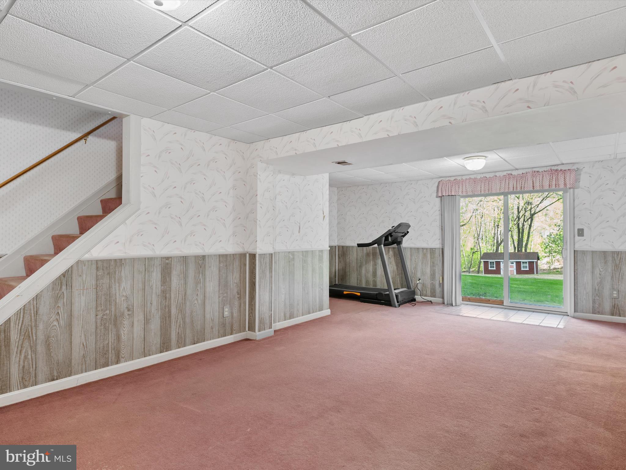 BAY COUNTRY - Residential