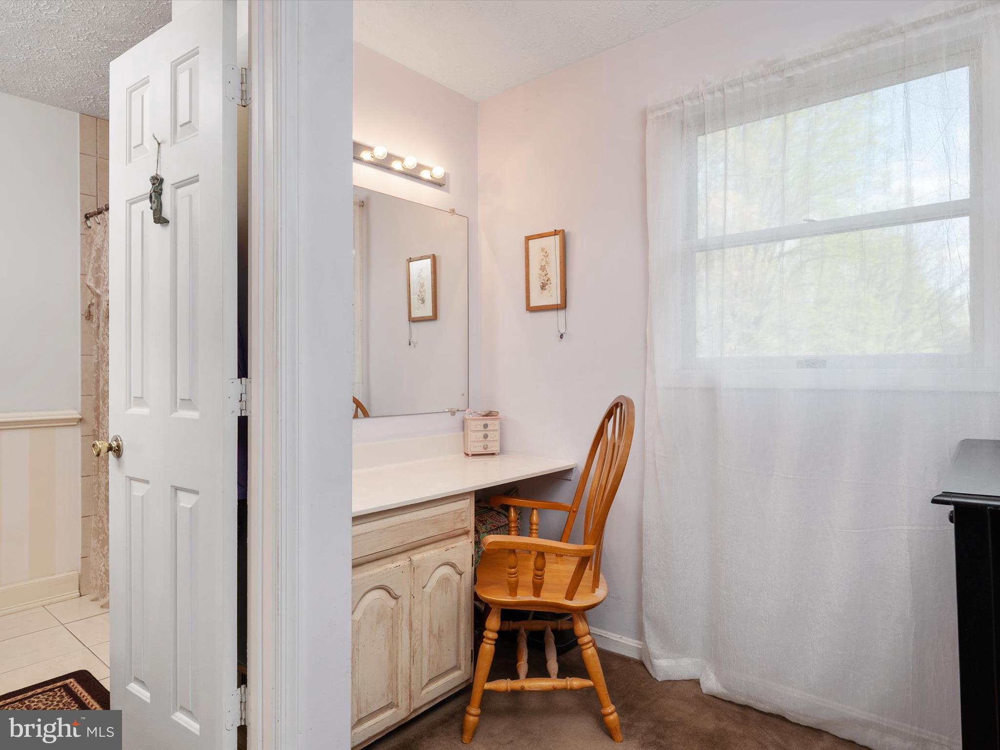 BAY COUNTRY - Residential