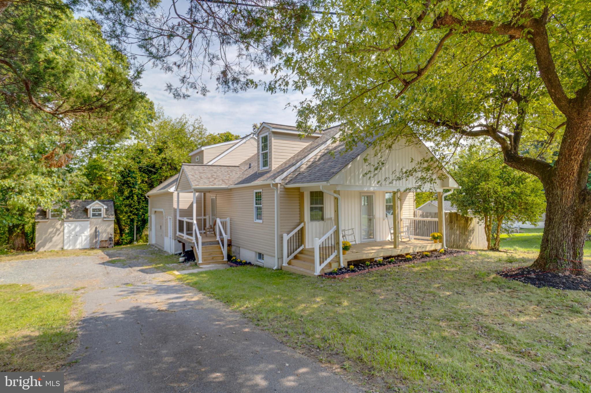2100 MOUNTAIN ROAD