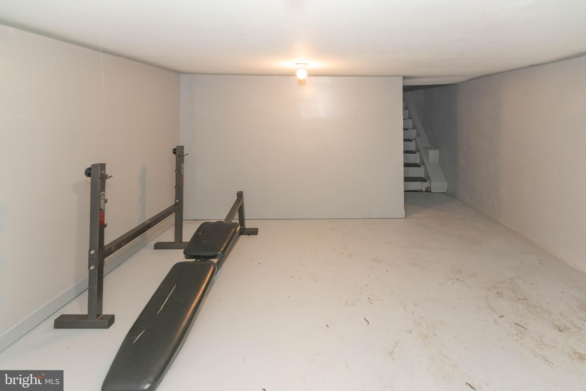 BALTIMORE HIGHLANDS - Residential