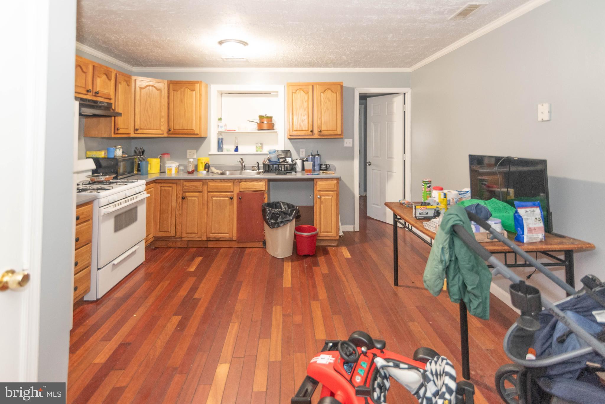 BALTIMORE HIGHLANDS - Residential