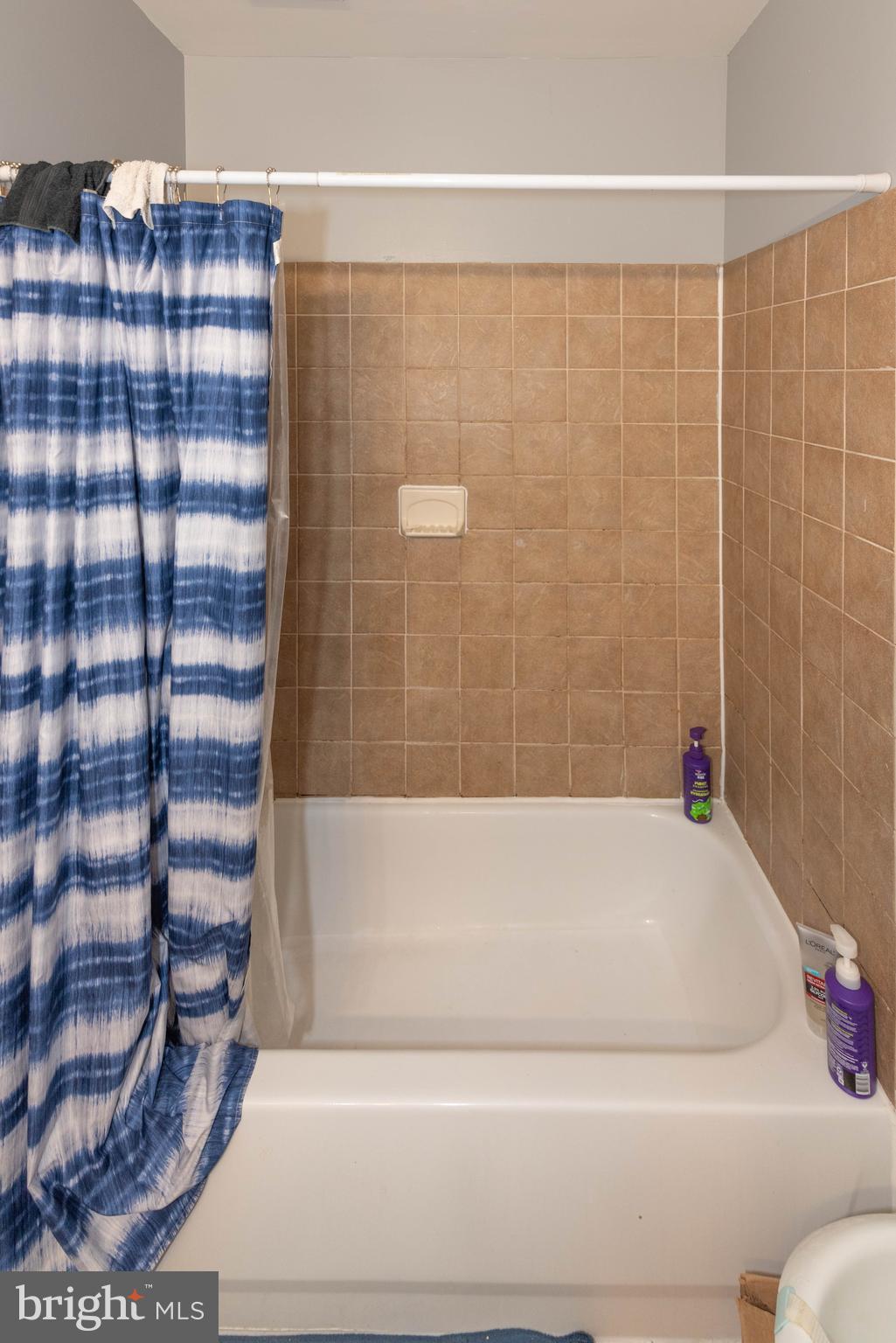 BALTIMORE HIGHLANDS - Residential