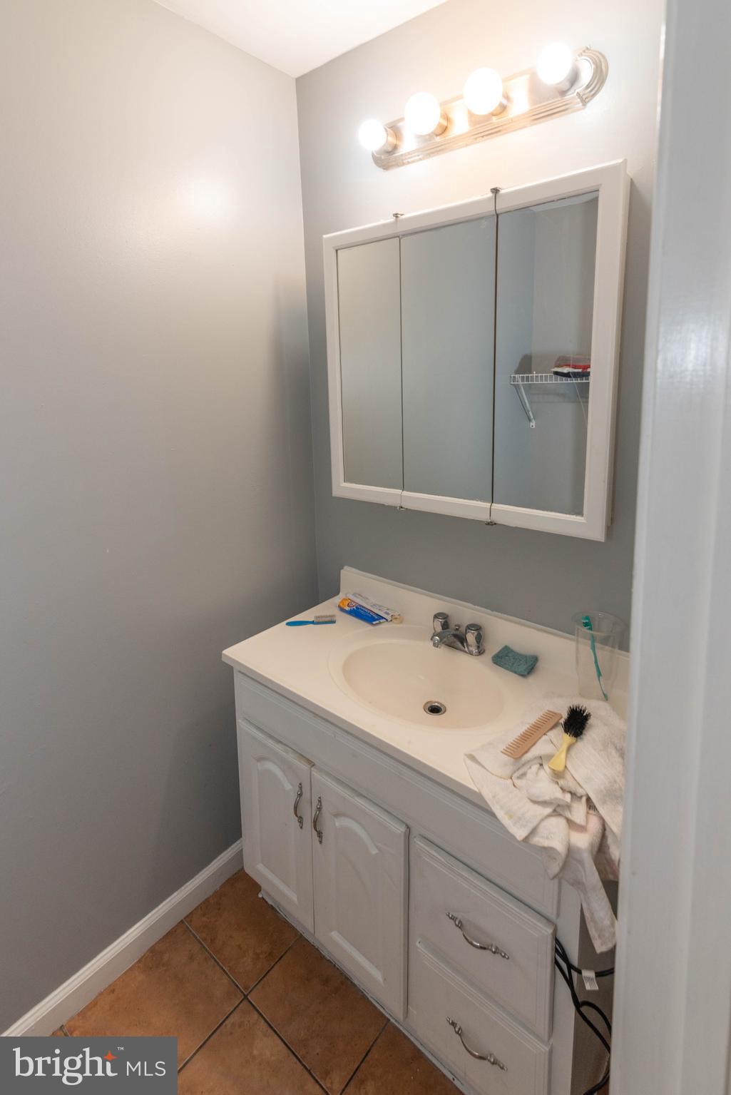 BALTIMORE HIGHLANDS - Residential