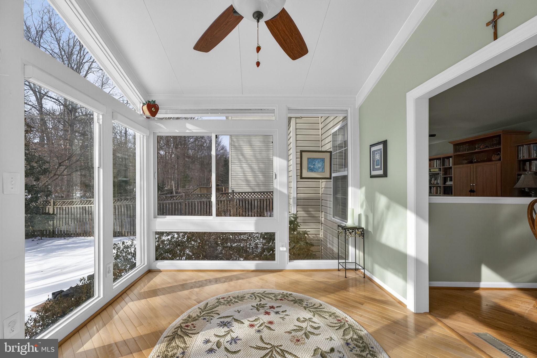 BROAD RUN OAKS - Residential