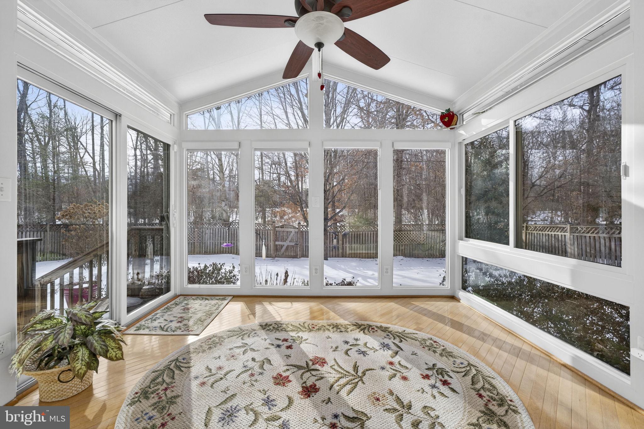 BROAD RUN OAKS - Residential