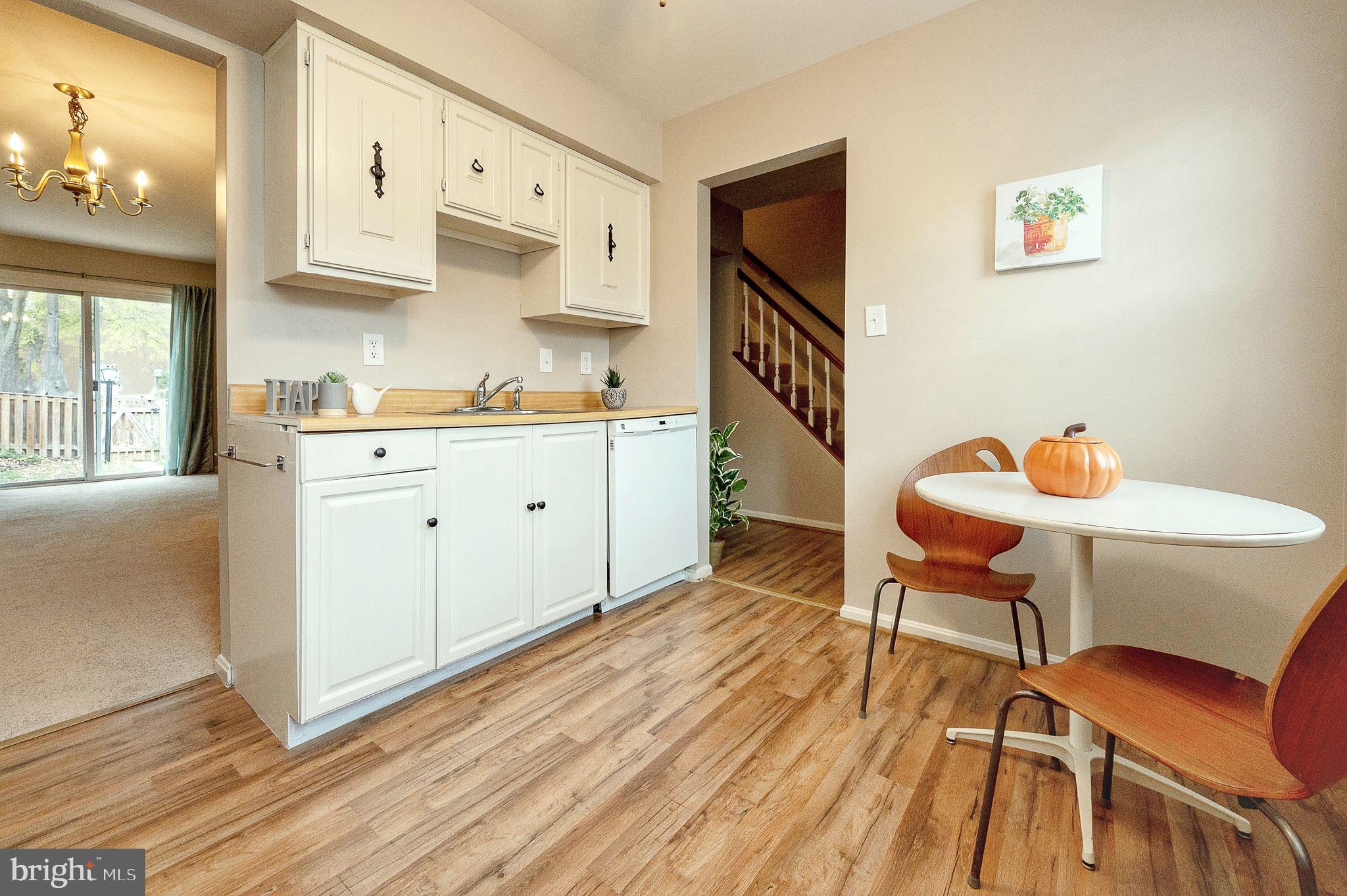 SHADY GROVE VILLAGE - Residential