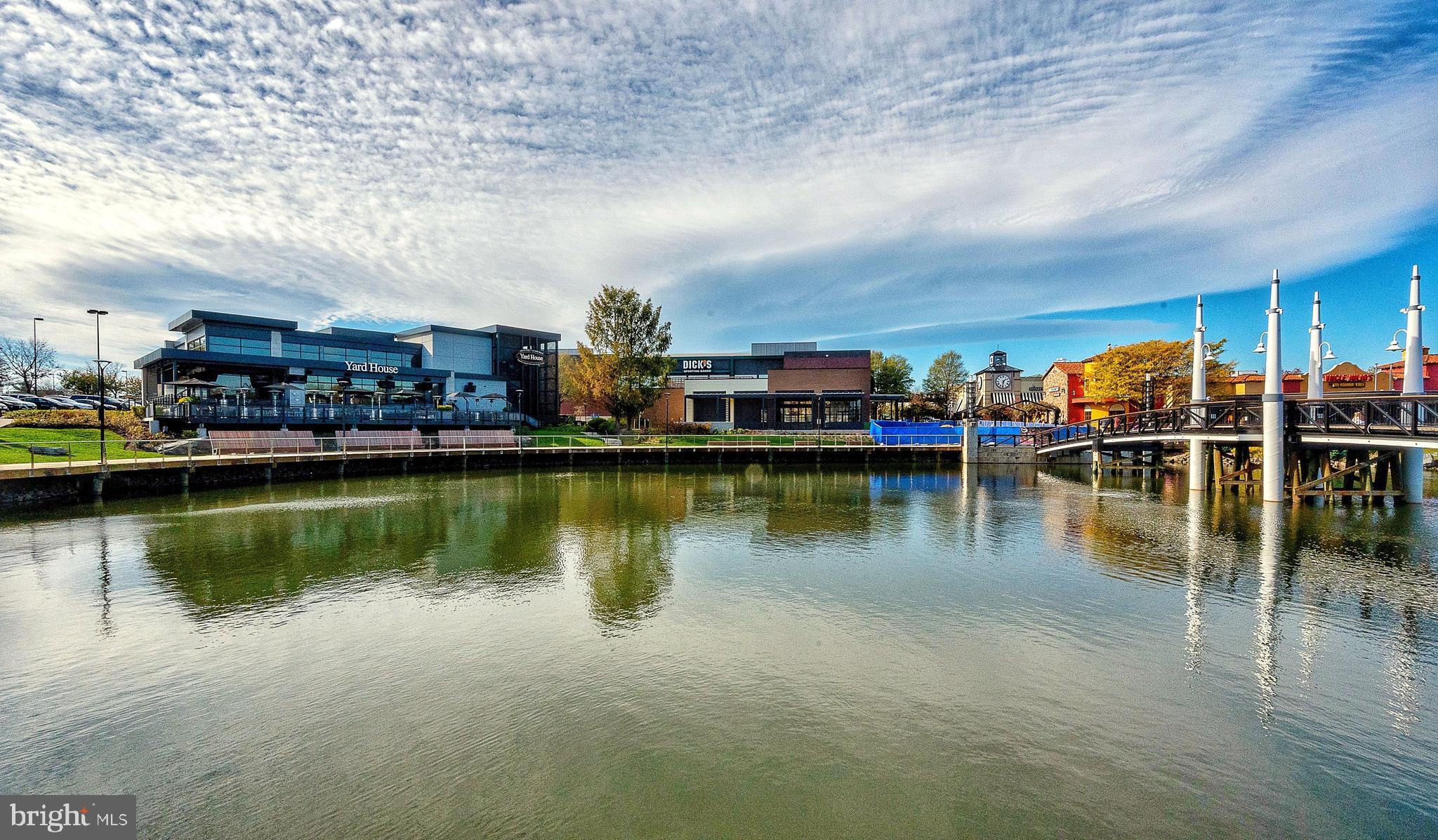 SHADY GROVE VILLAGE - Residential