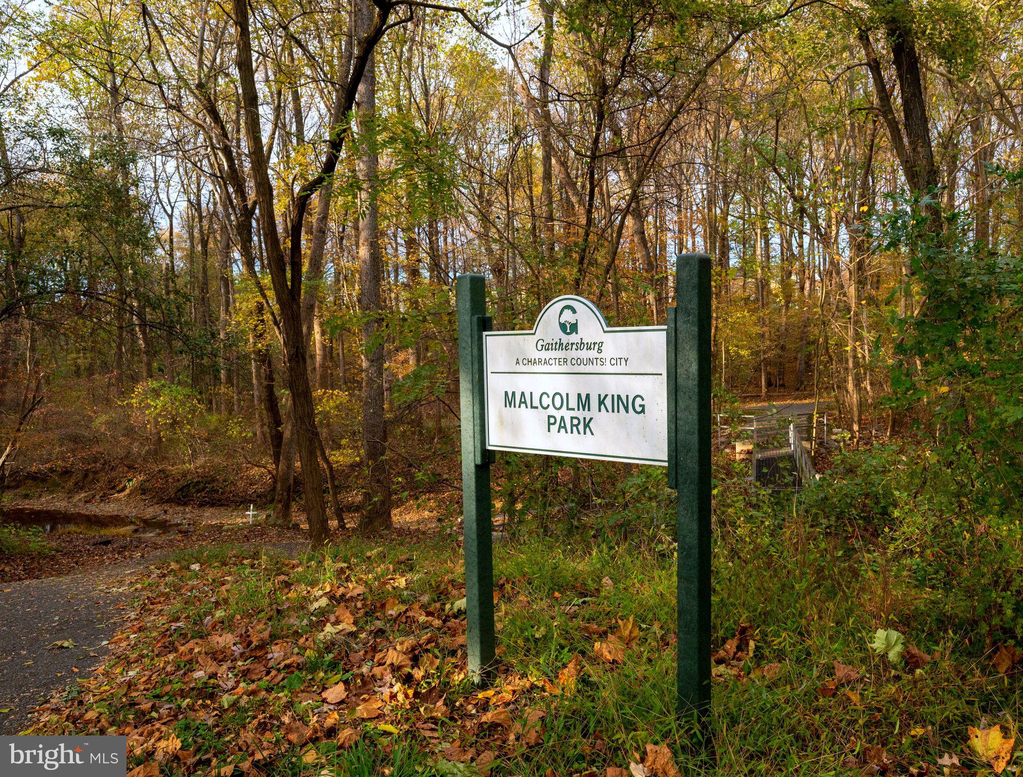 SHADY GROVE VILLAGE - Residential