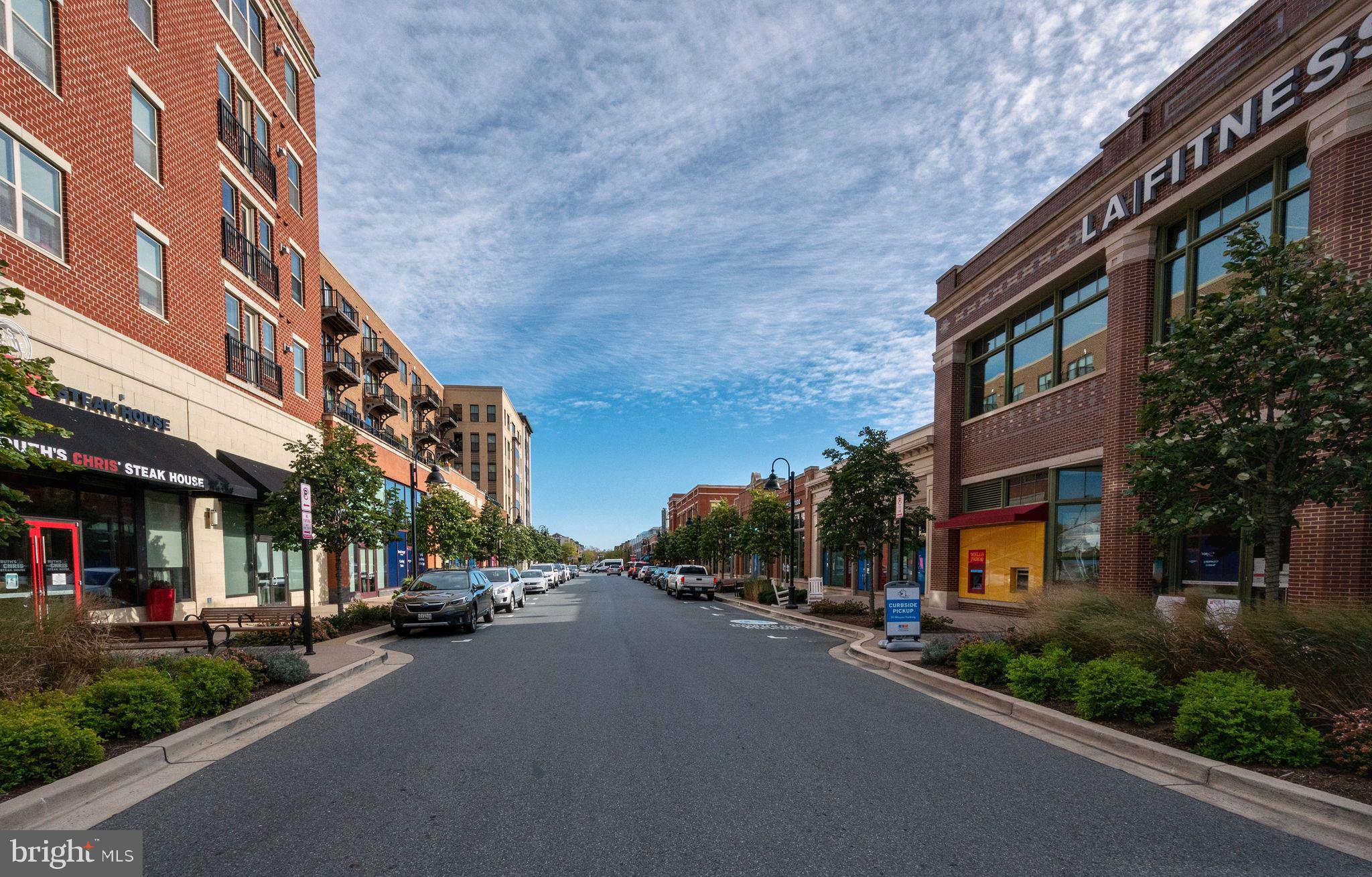 SHADY GROVE VILLAGE - Residential