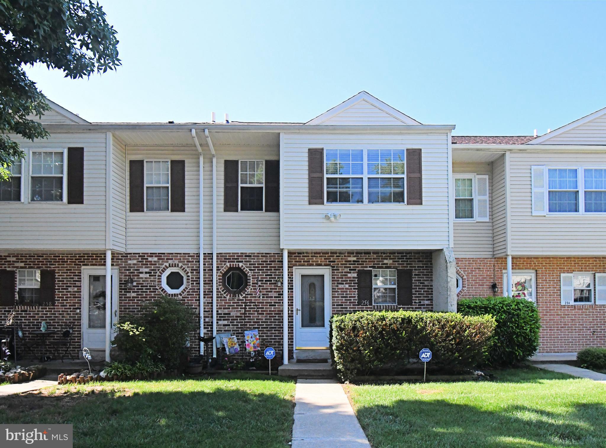 256 CARLYN COURT