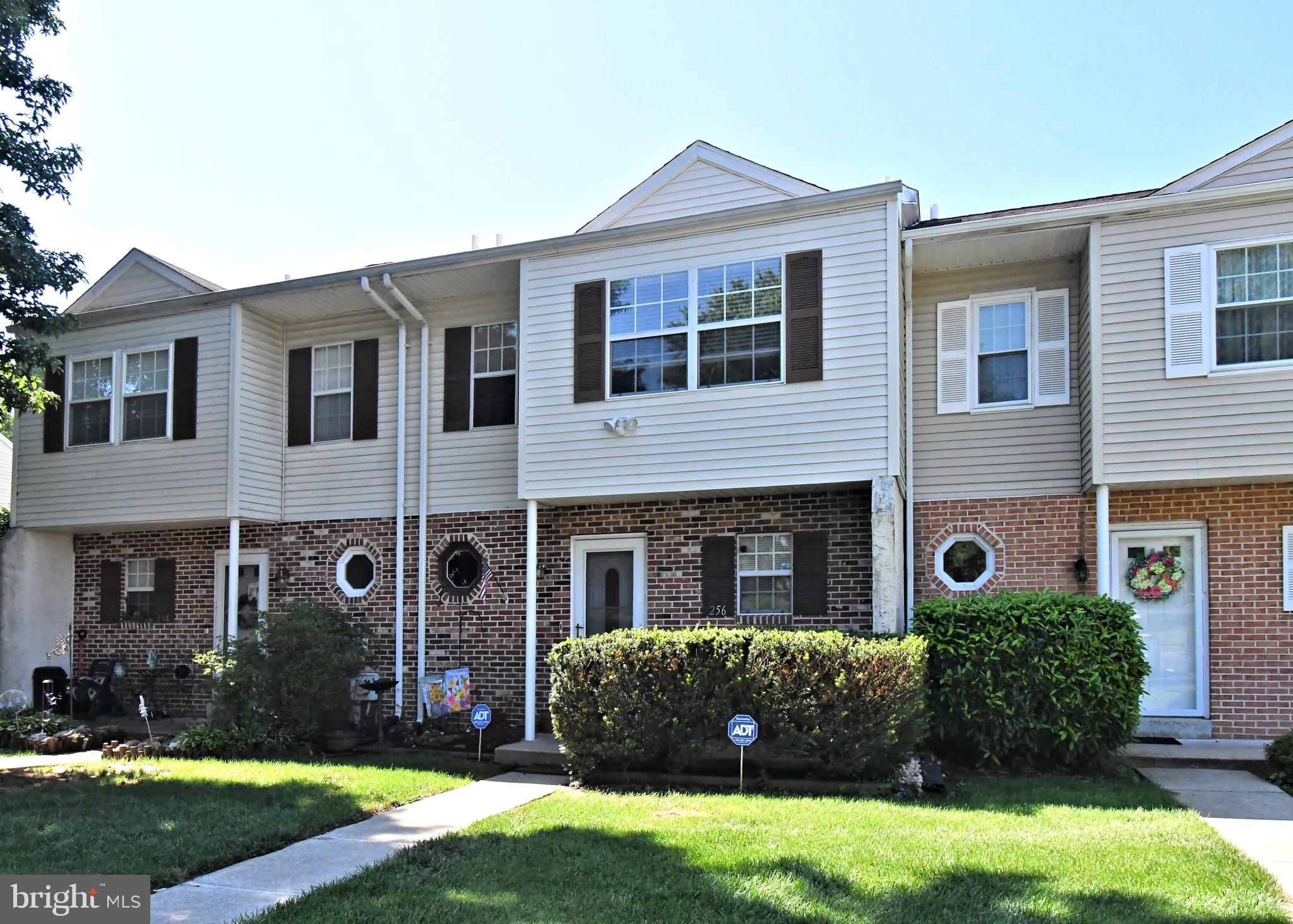 256 CARLYN COURT