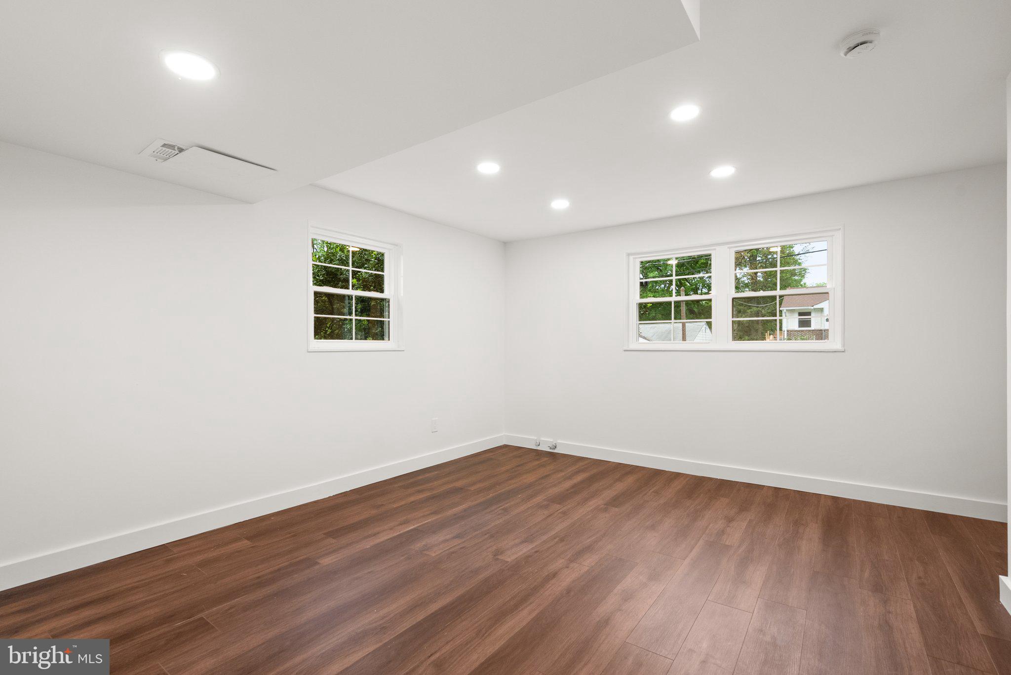 FAIRWAY - Residential Lease