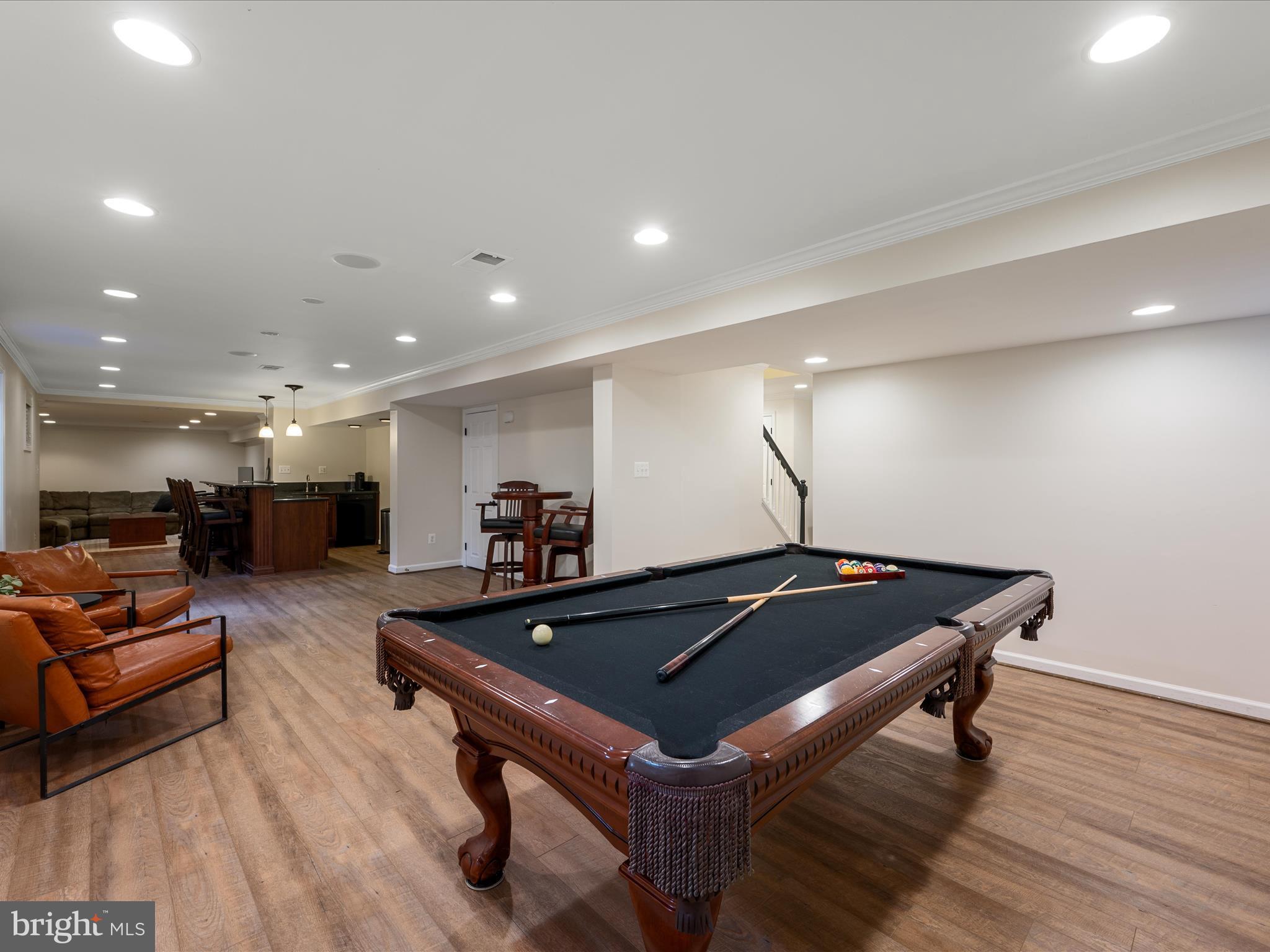 POTOMAC LAKES - Residential