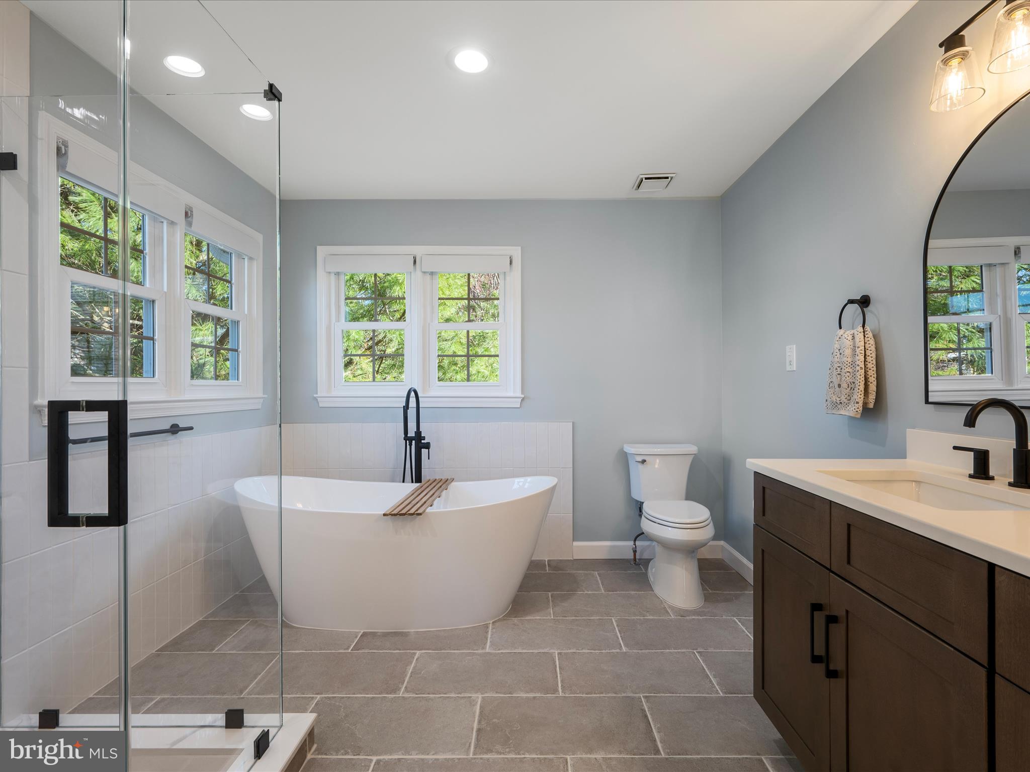 POTOMAC LAKES - Residential