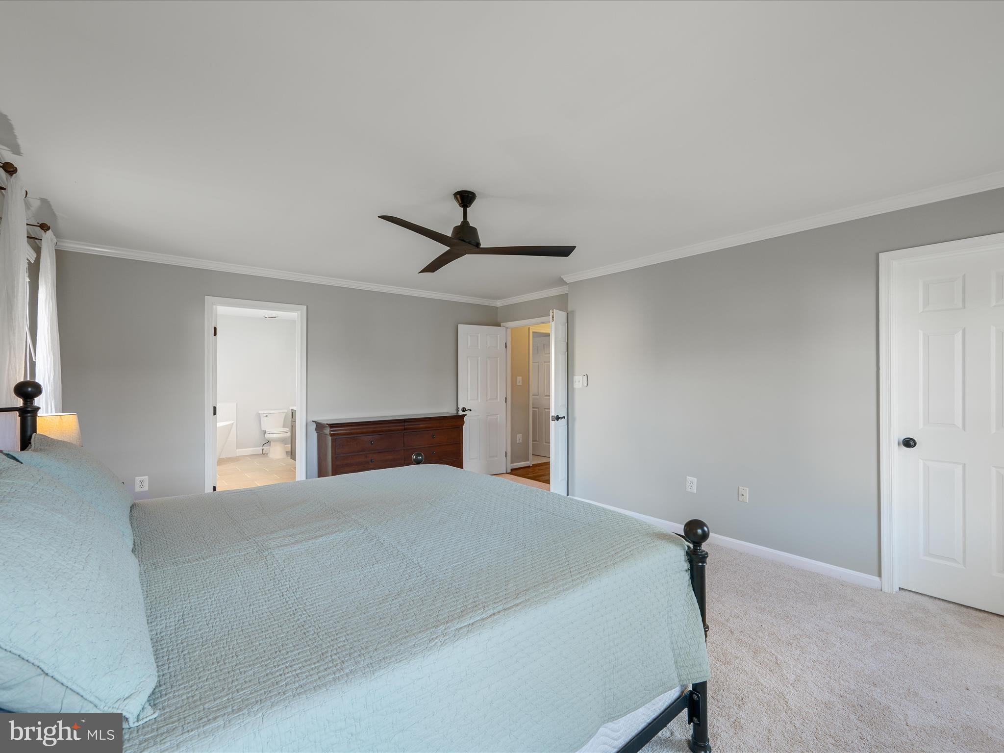 POTOMAC LAKES - Residential