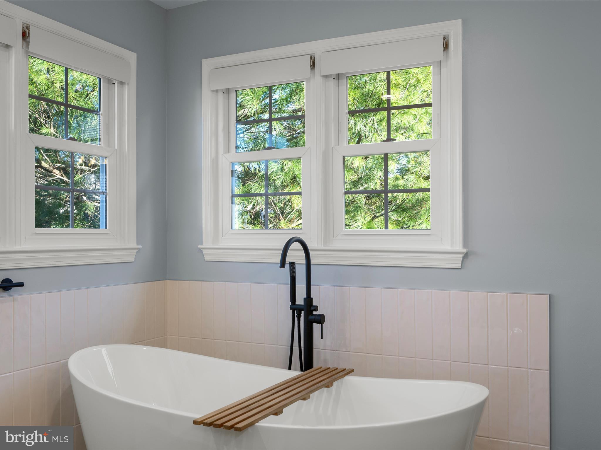 POTOMAC LAKES - Residential