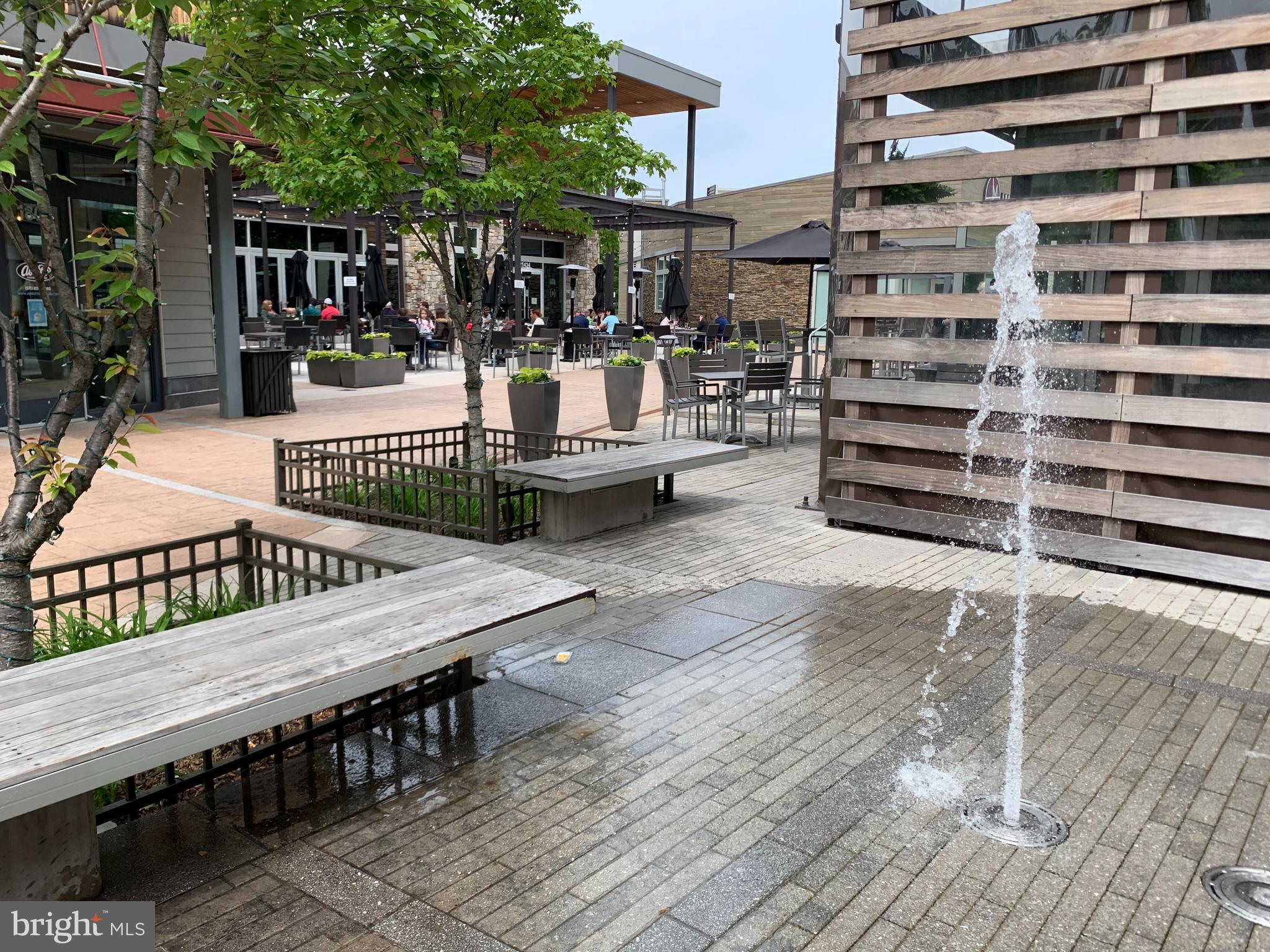 POTOMAC LAKES - Residential