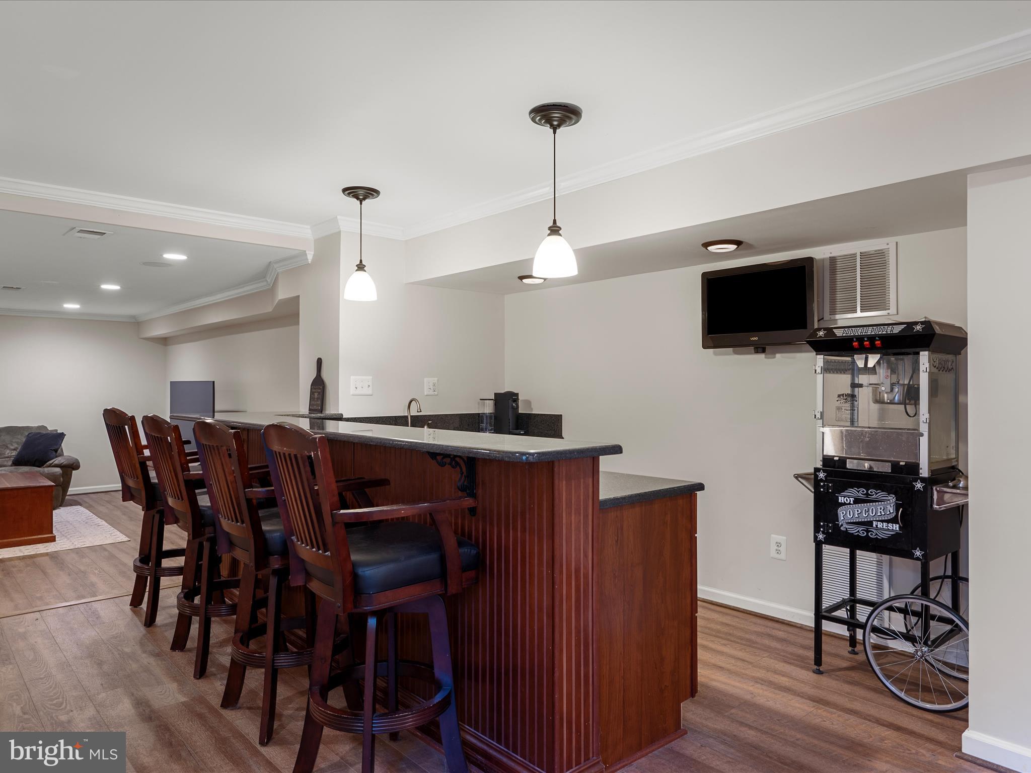 POTOMAC LAKES - Residential