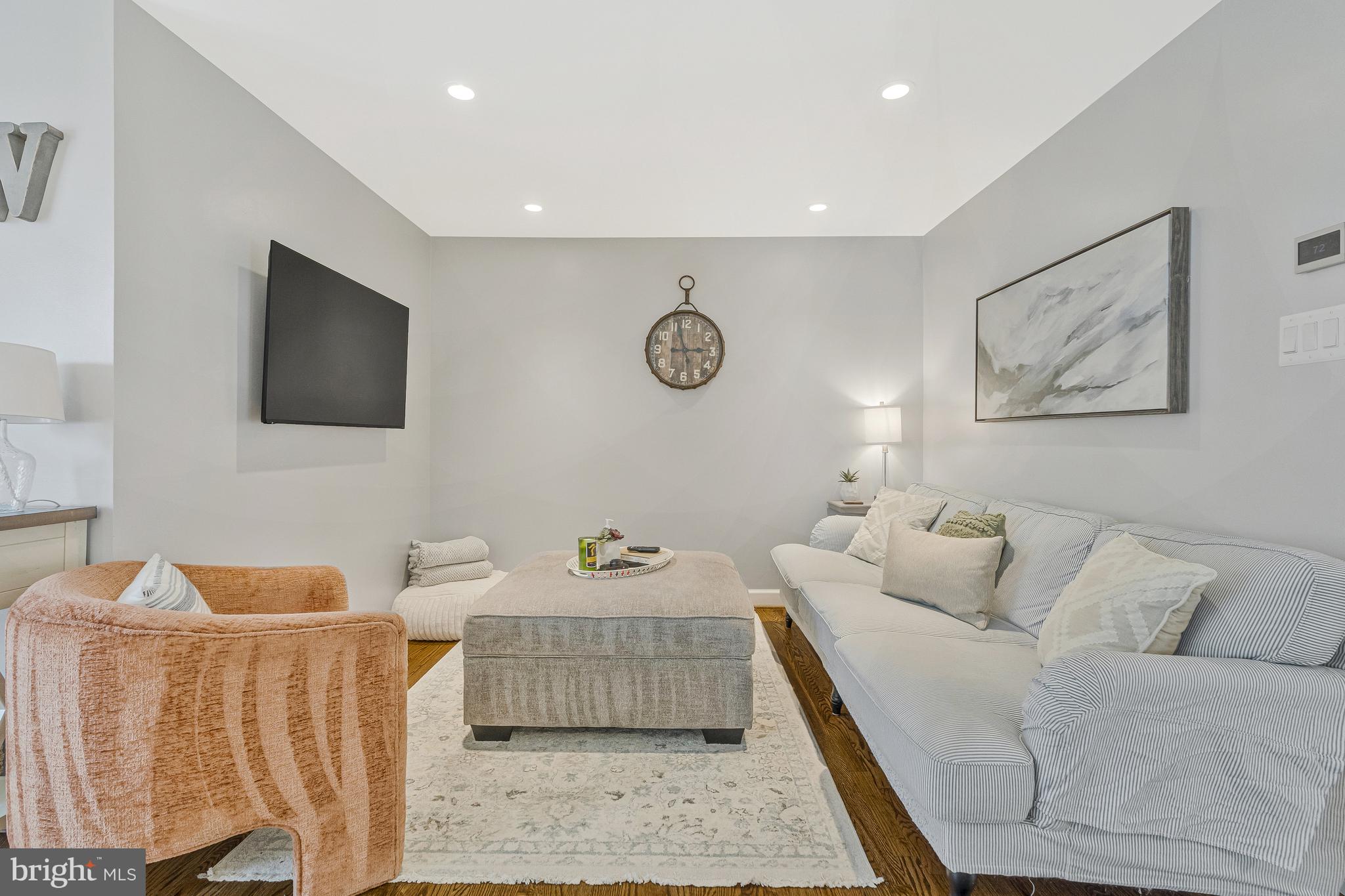 BARTON HILL - Residential