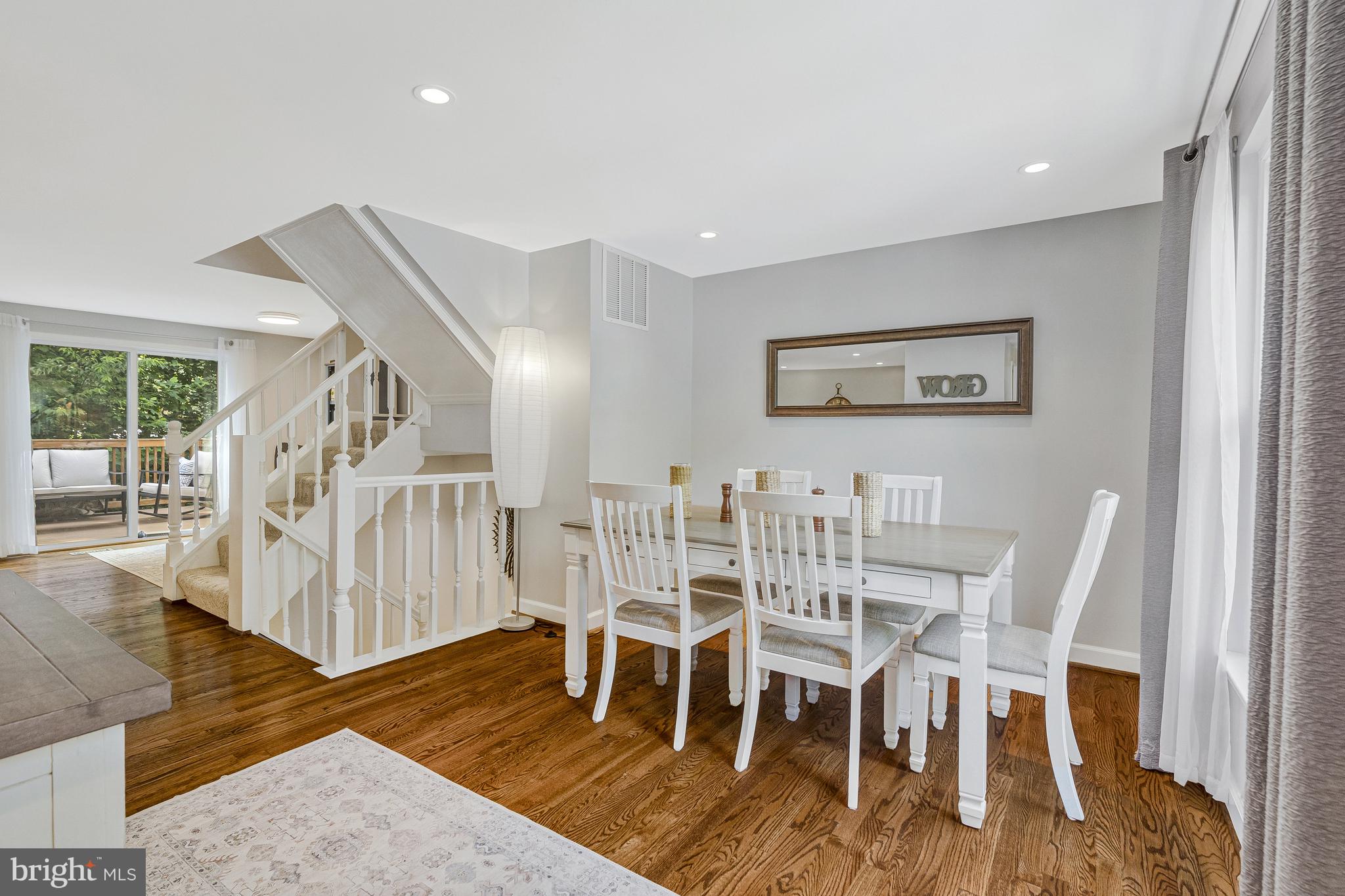 BARTON HILL - Residential