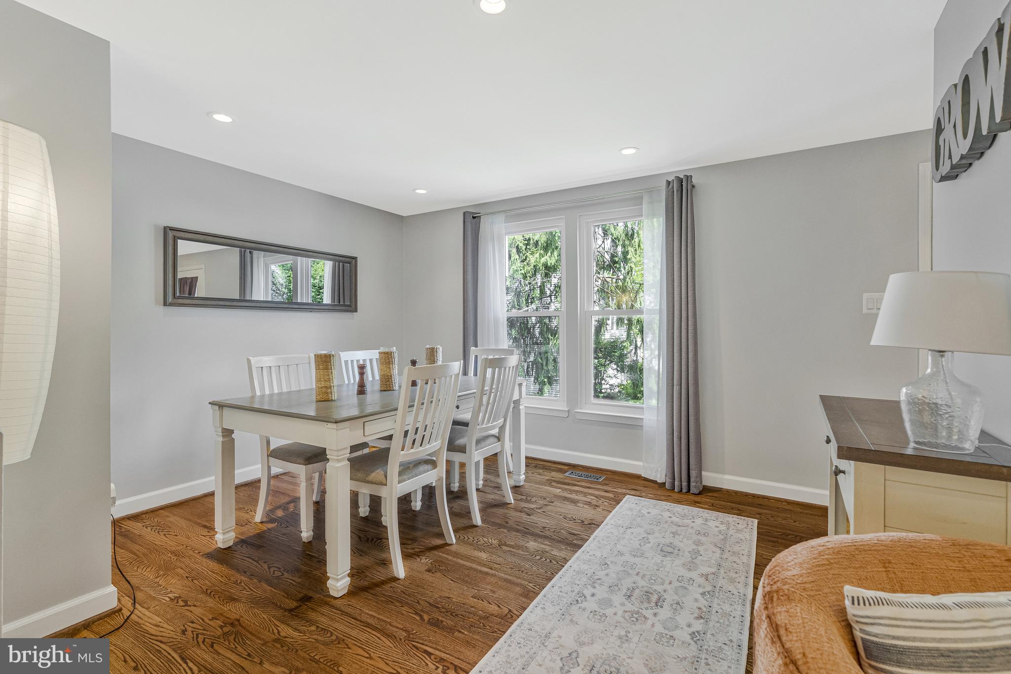 BARTON HILL - Residential