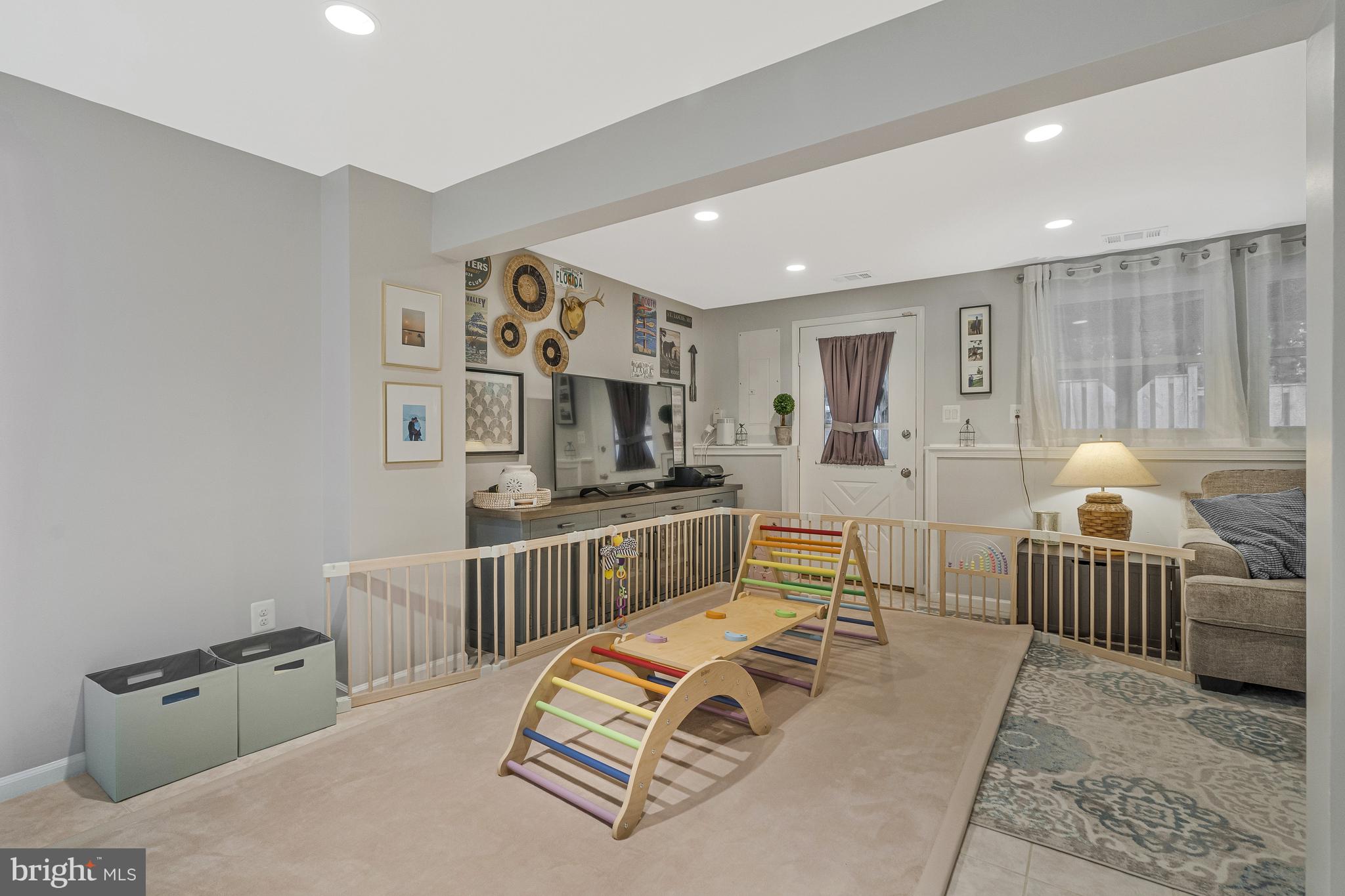 BARTON HILL - Residential