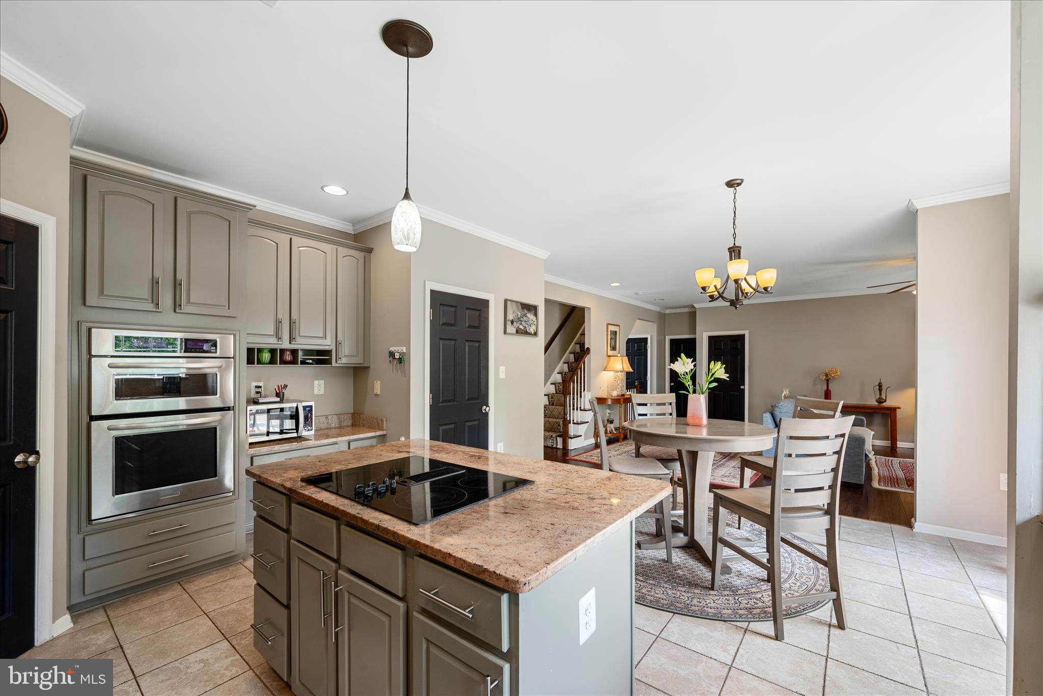 RED BUD RUN - Residential