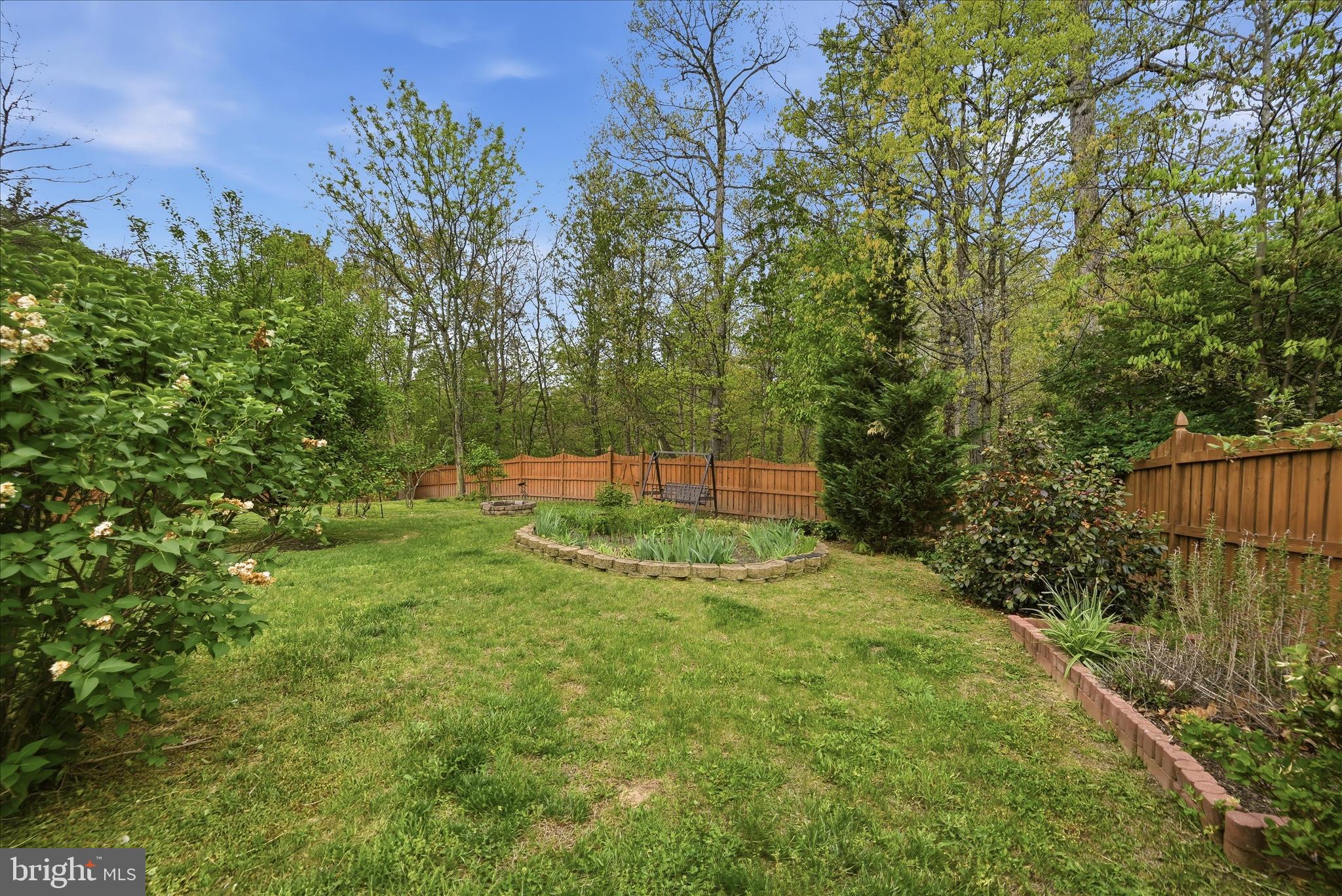 RED BUD RUN - Residential