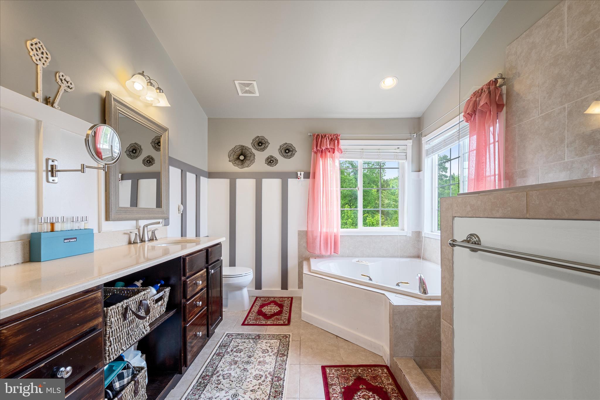 RED BUD RUN - Residential