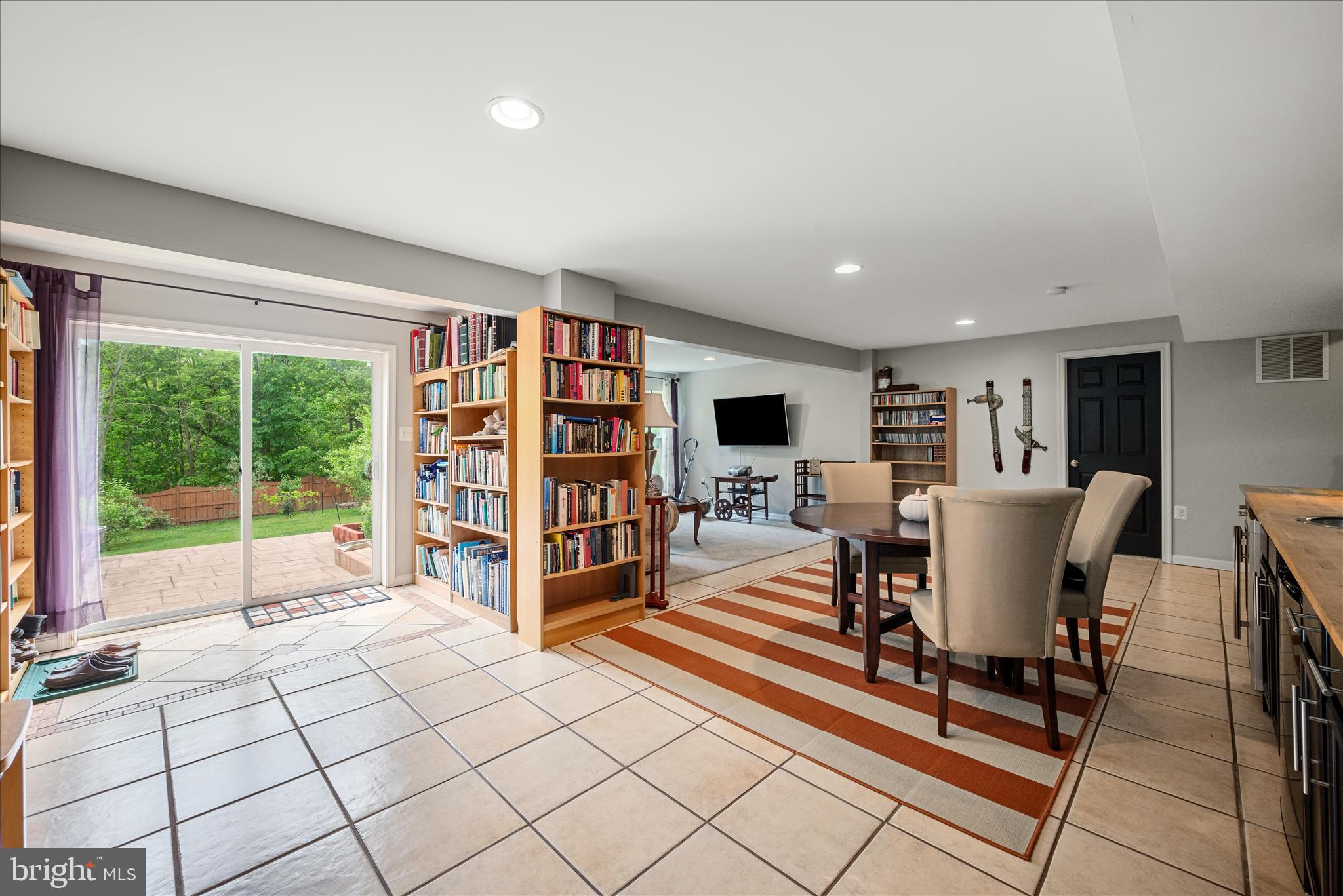 RED BUD RUN - Residential