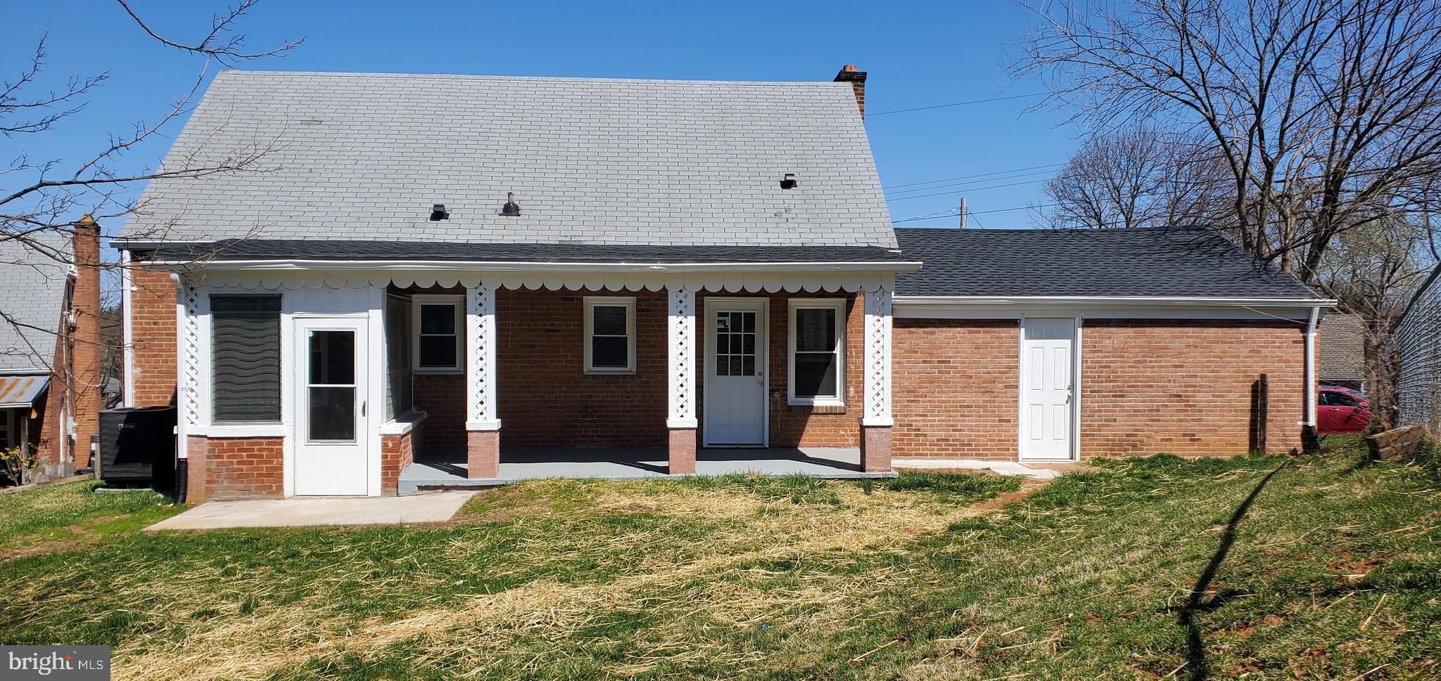 STONEWALL HEIGHTS - Residential