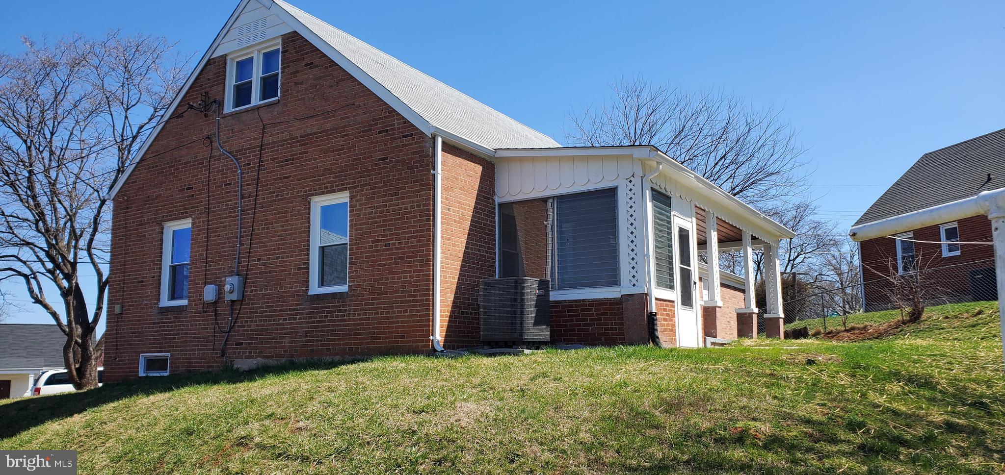 STONEWALL HEIGHTS - Residential