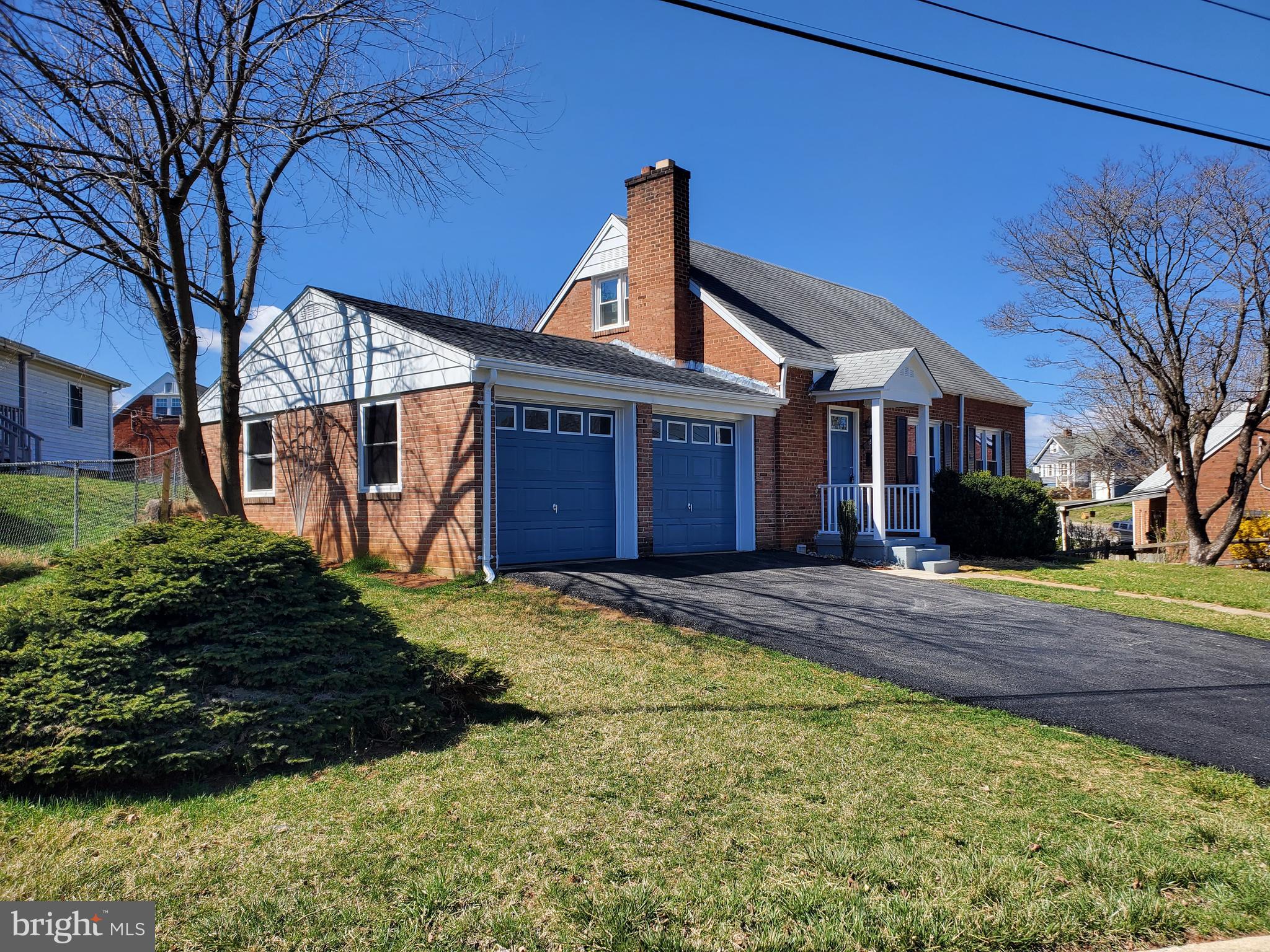 STONEWALL HEIGHTS - Residential