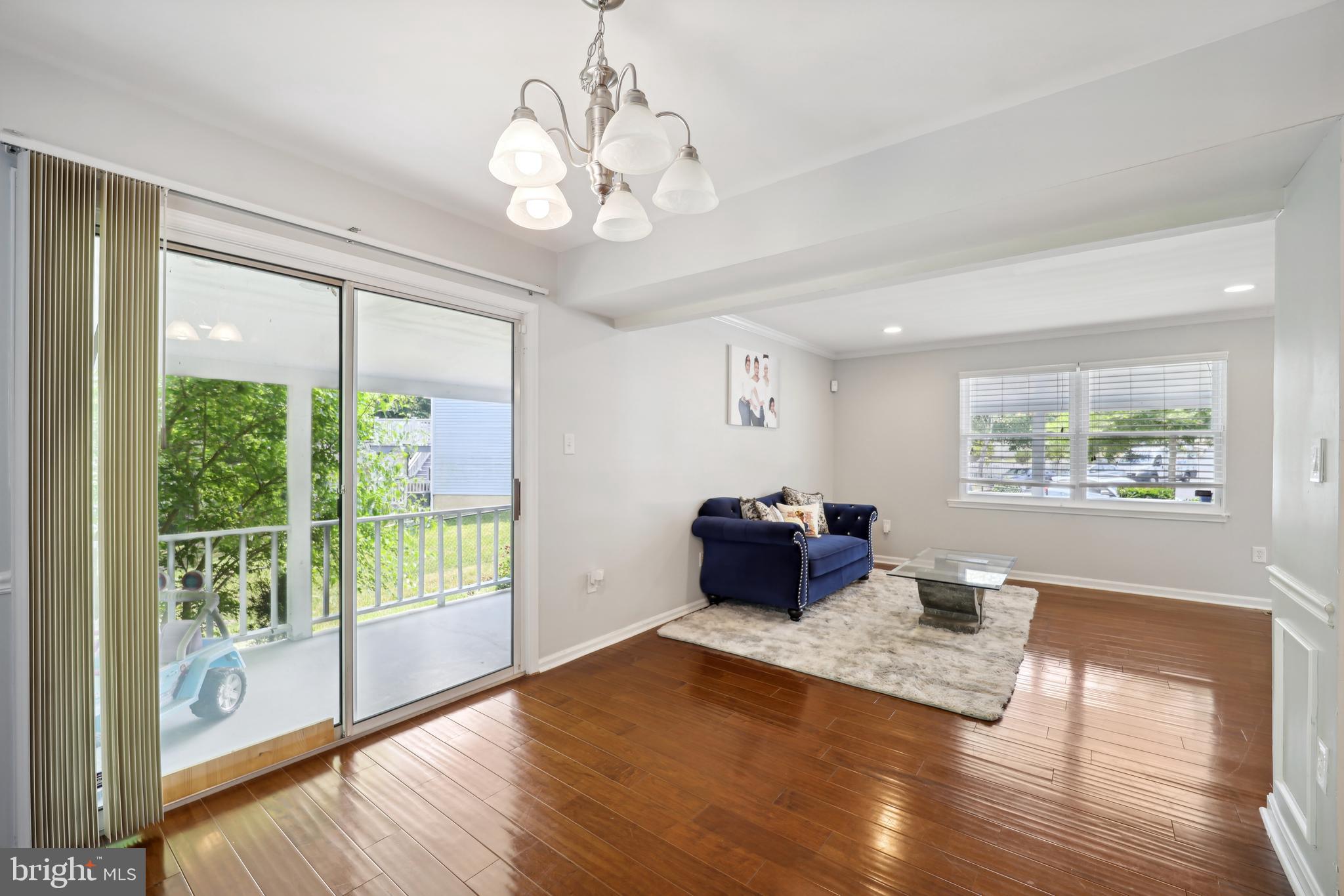 FOX RUN ESTATES - Residential