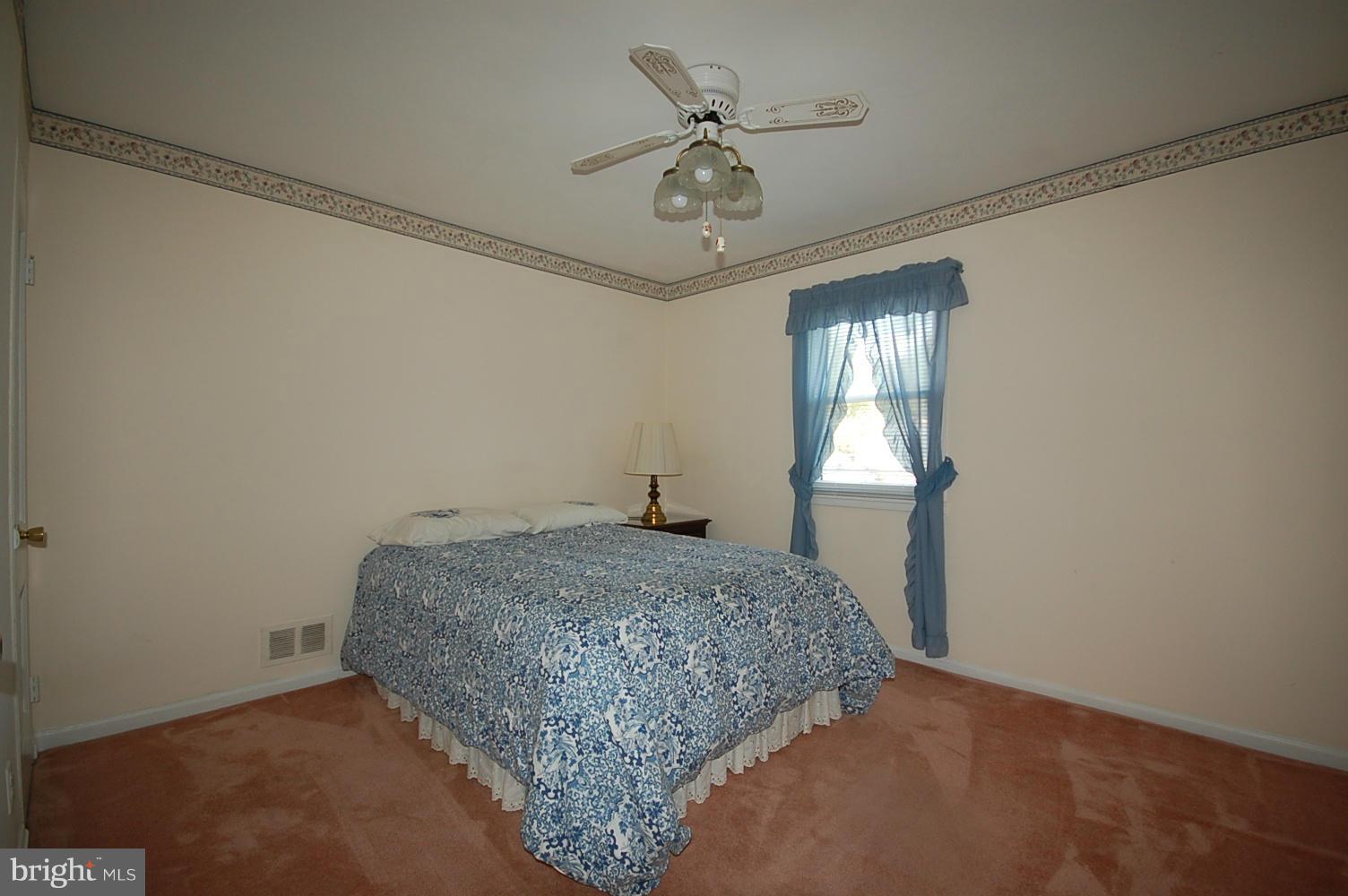 BURGUNDY VILLAGE - Residential