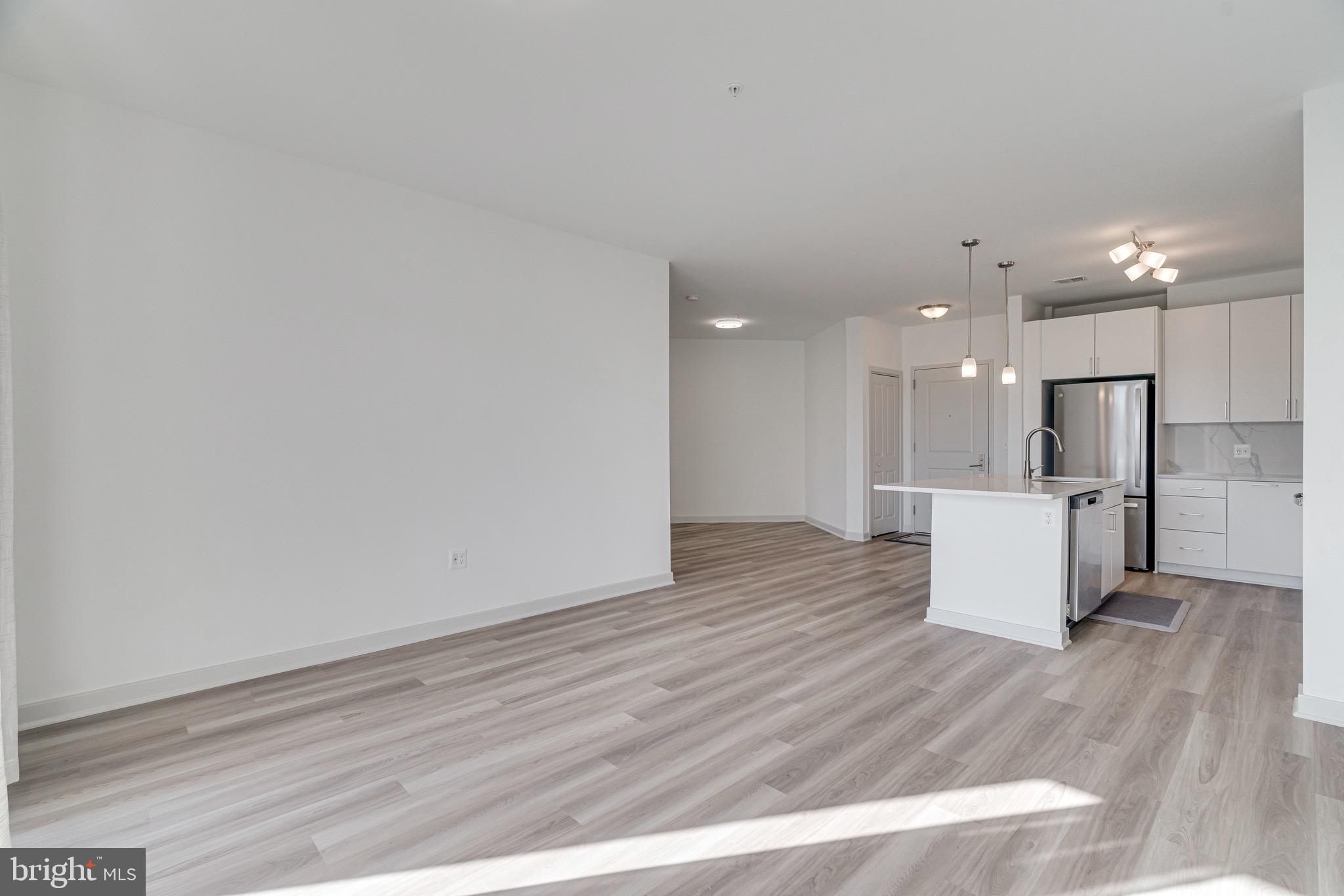 BOULEVARD VI TOWNS - Residential