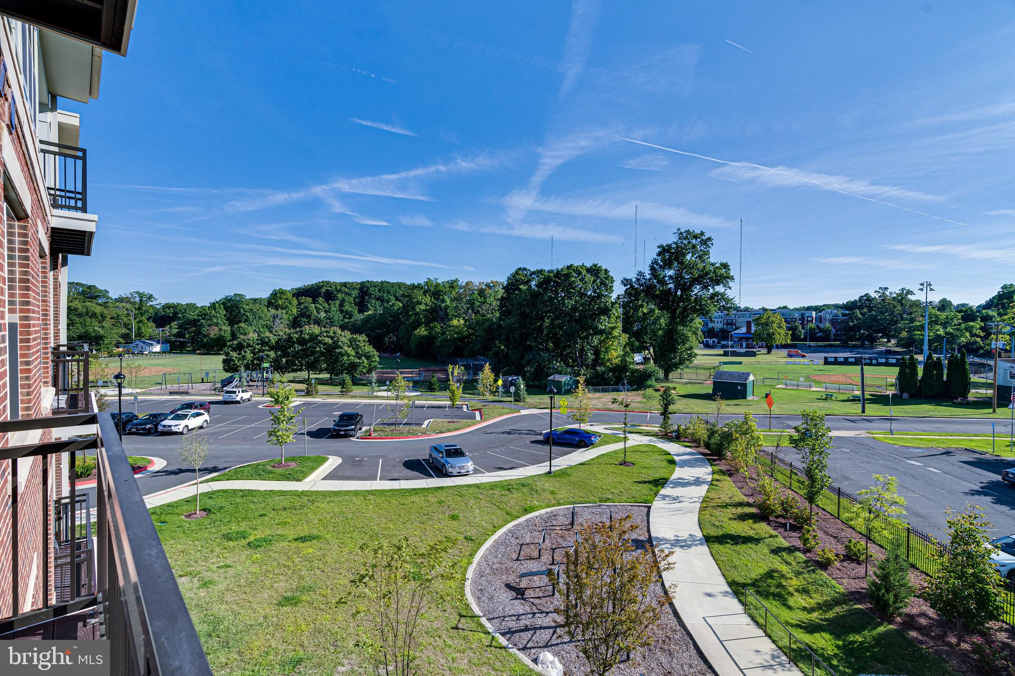 BOULEVARD VI TOWNS - Residential