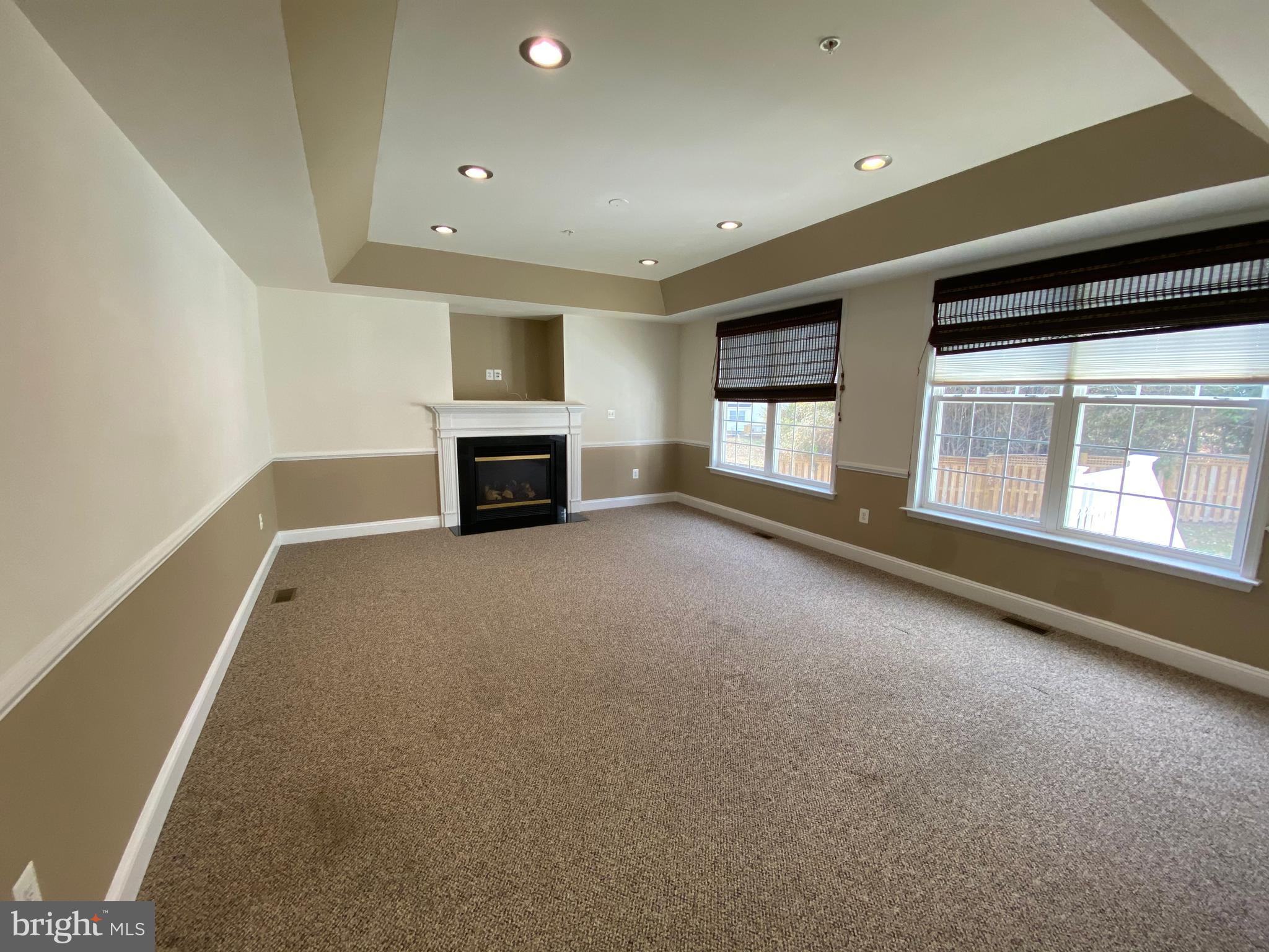 FAIRVIEW ESTATES - Residential