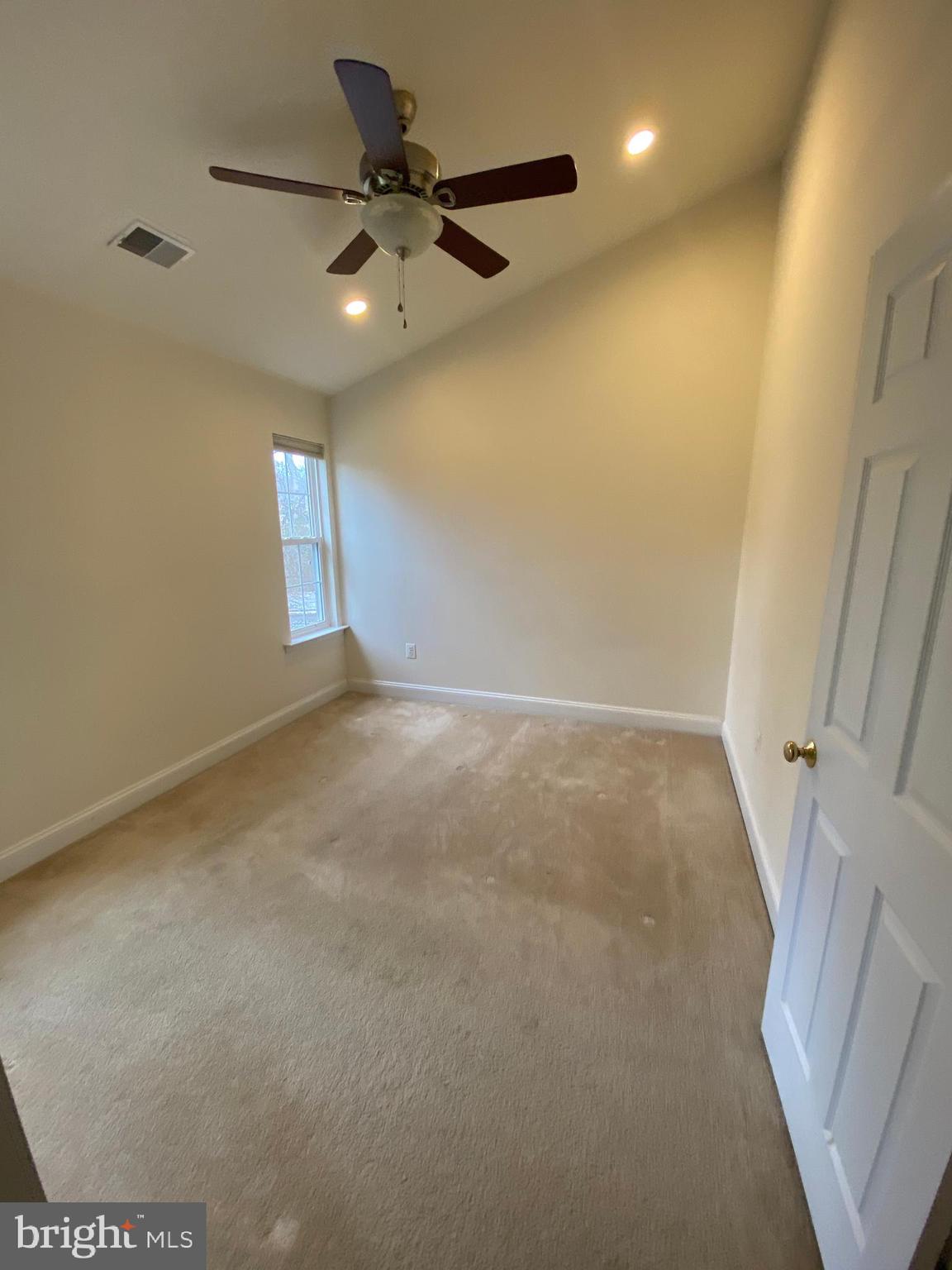 FAIRVIEW ESTATES - Residential