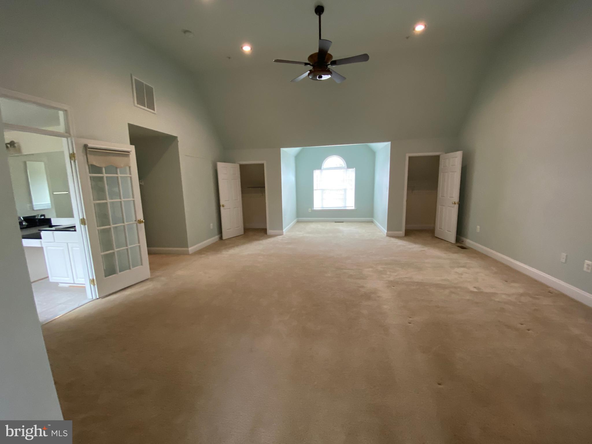 FAIRVIEW ESTATES - Residential